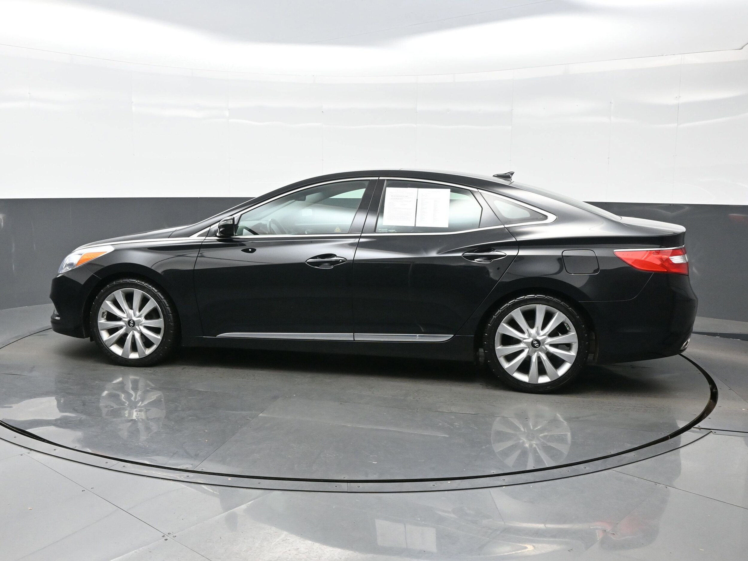 2013 Hyundai Azera photo 3