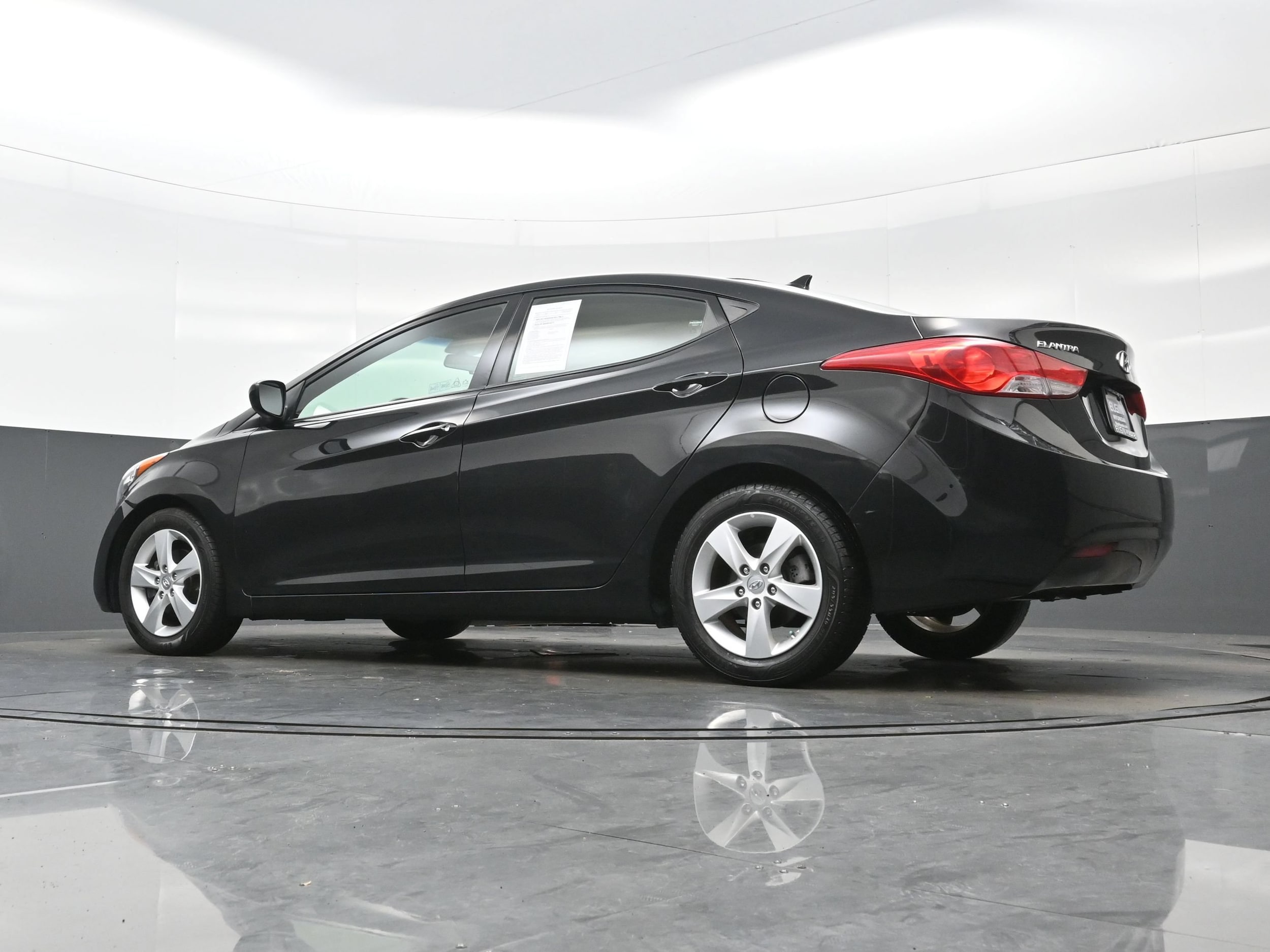 2013 Hyundai Elantra GLS - Photo 25
