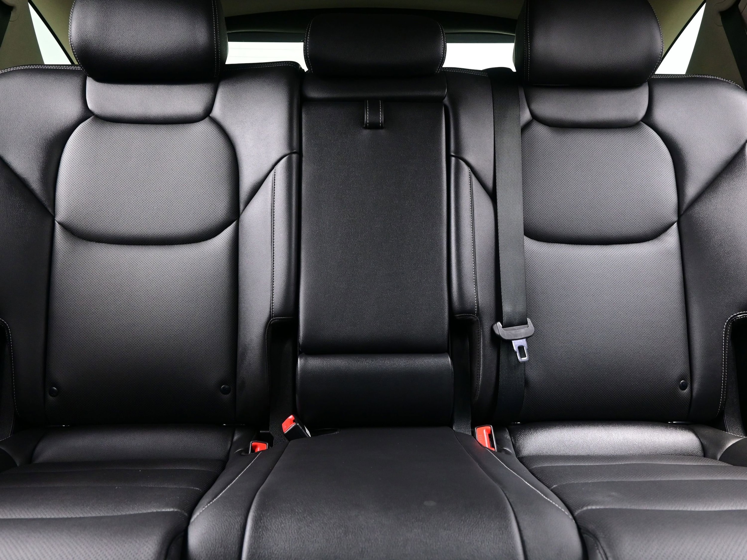 2026 GENESIS GV70 Standard - Photo 16
