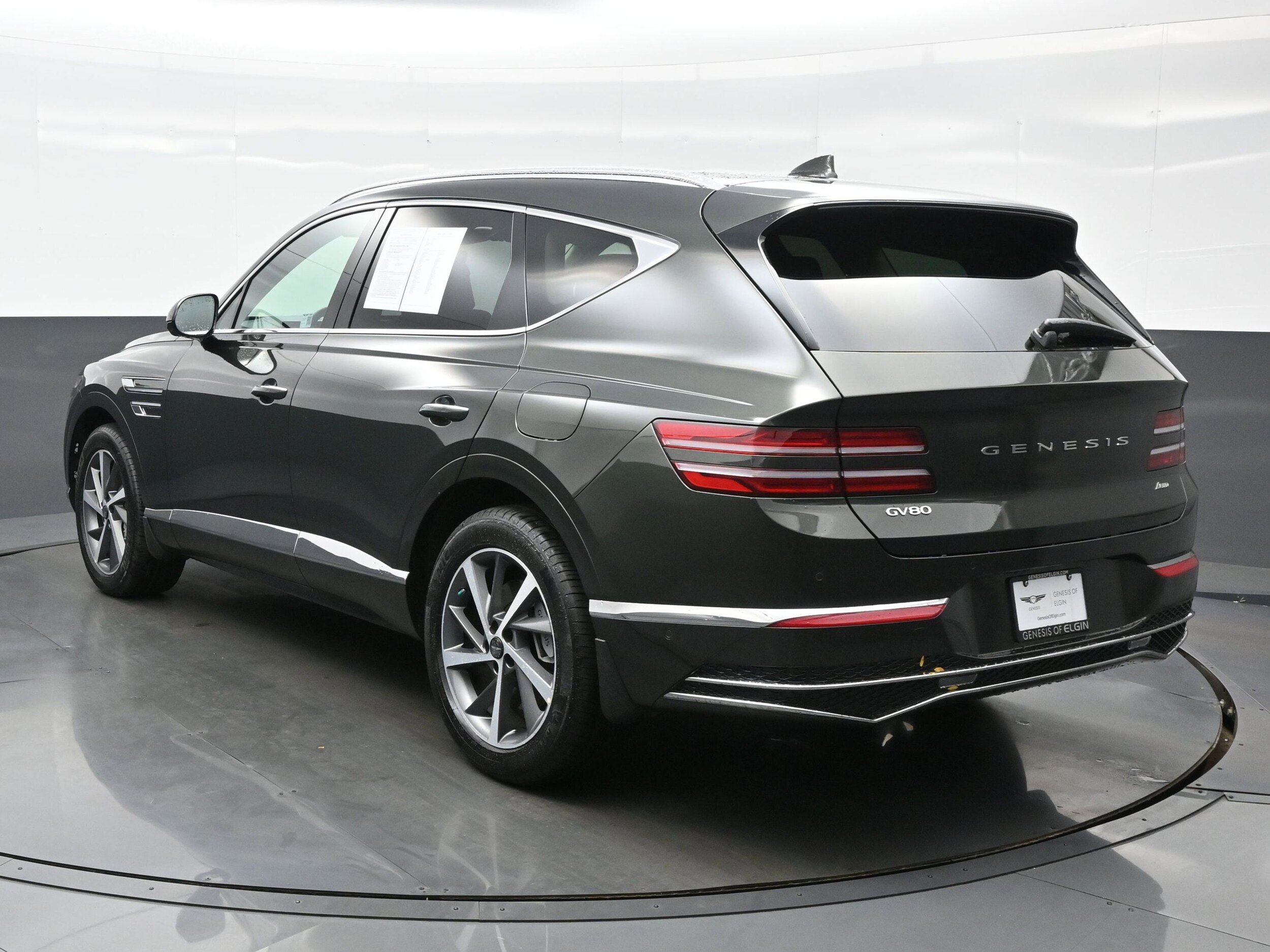 2025 Genesis GV80 2.5T Advanced photo 2