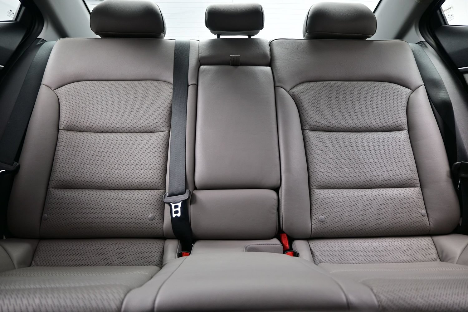 2017 Hyundai Elantra Limited - Photo 14