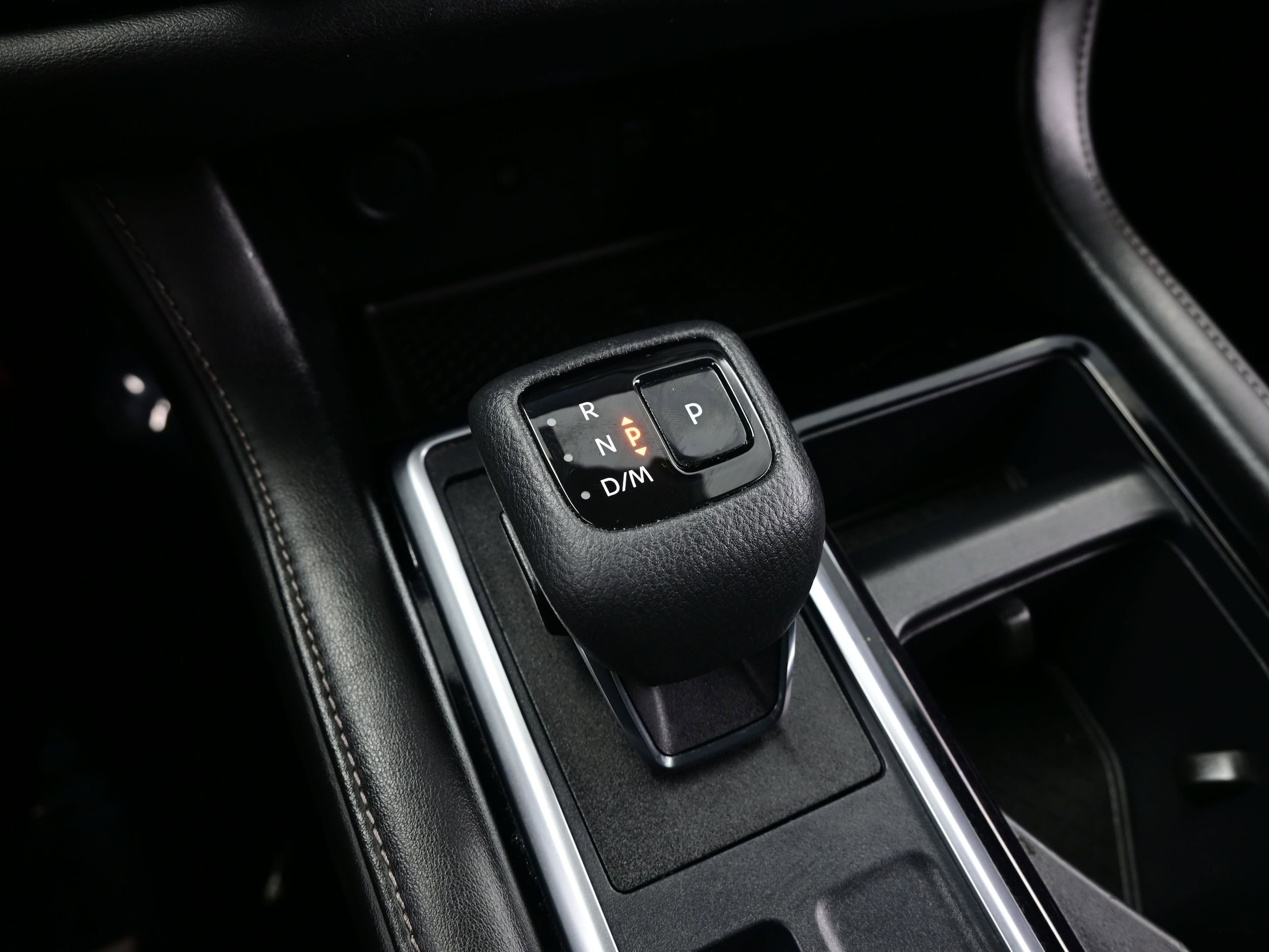 2023 Nissan Pathfinder SL - Photo 23