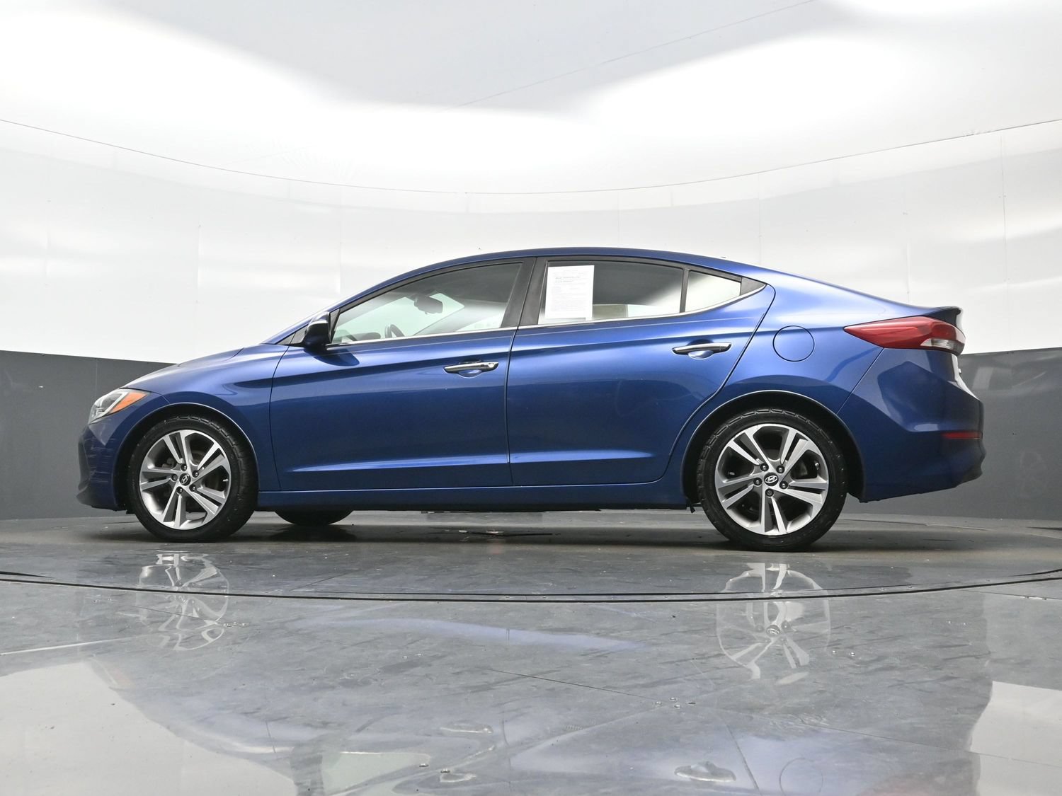 2017 Hyundai Elantra Limited - Photo 25