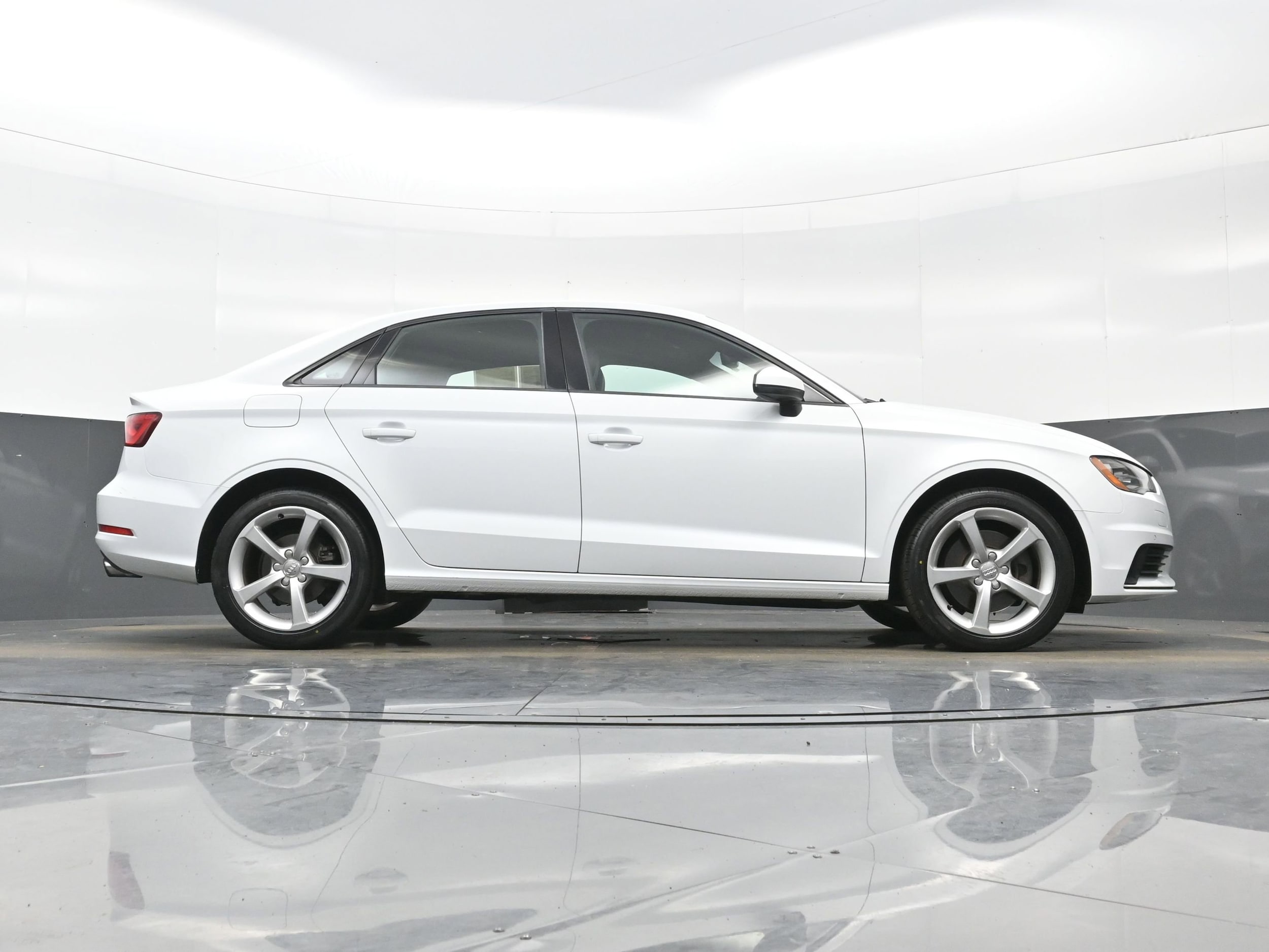 2016 Audi A3 Sedan Premium - Photo 34