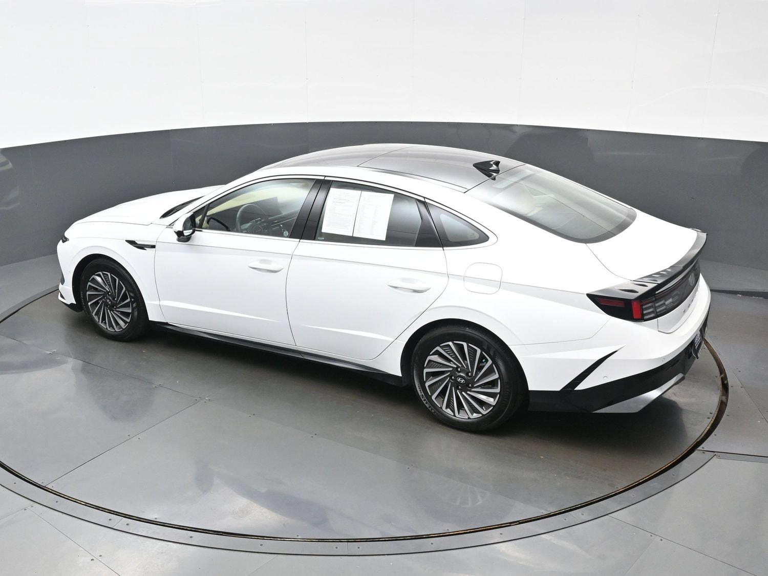 2026 Hyundai Sonata Hybrid Limited - Photo 36