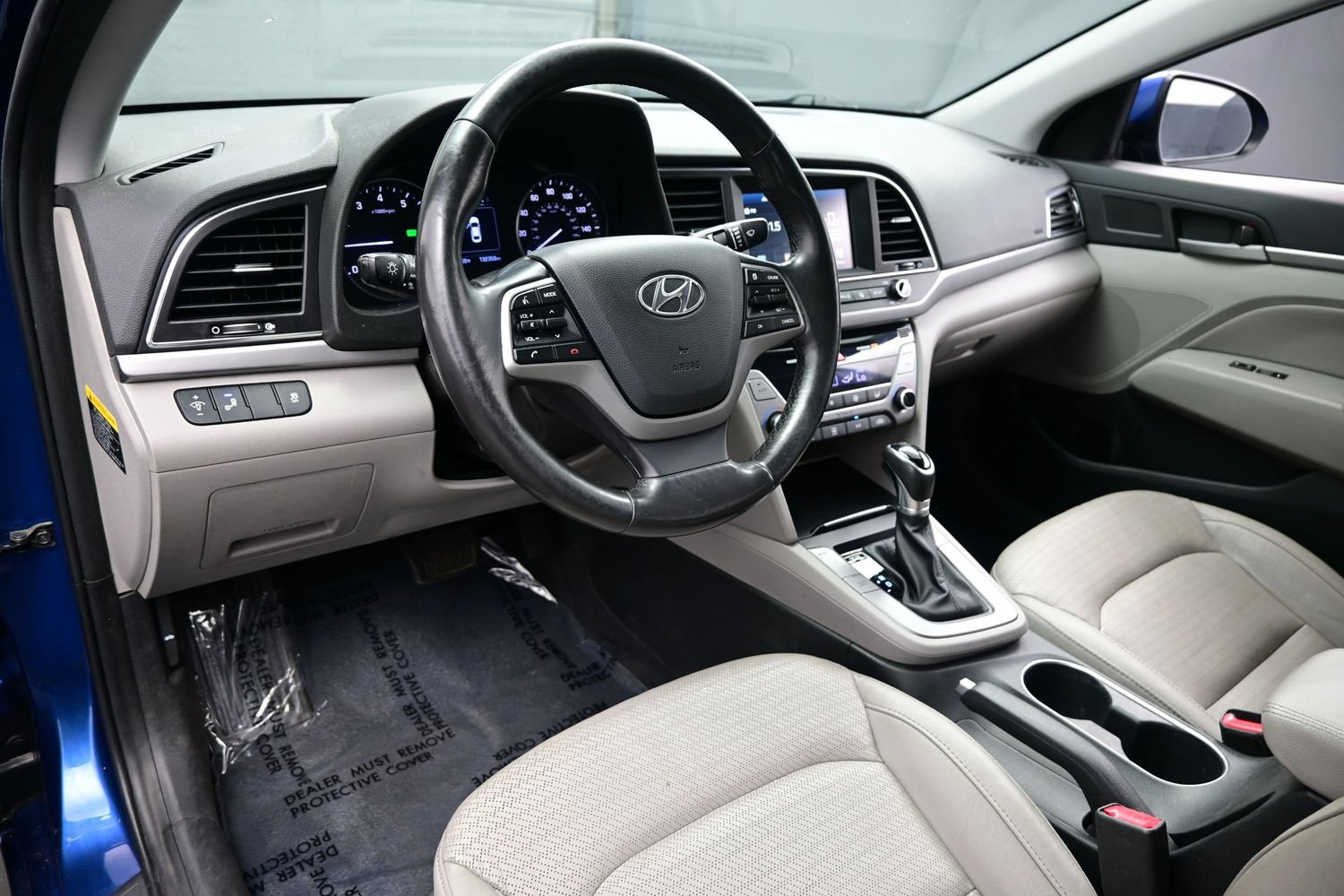 2017 Hyundai Elantra Limited - Photo 11