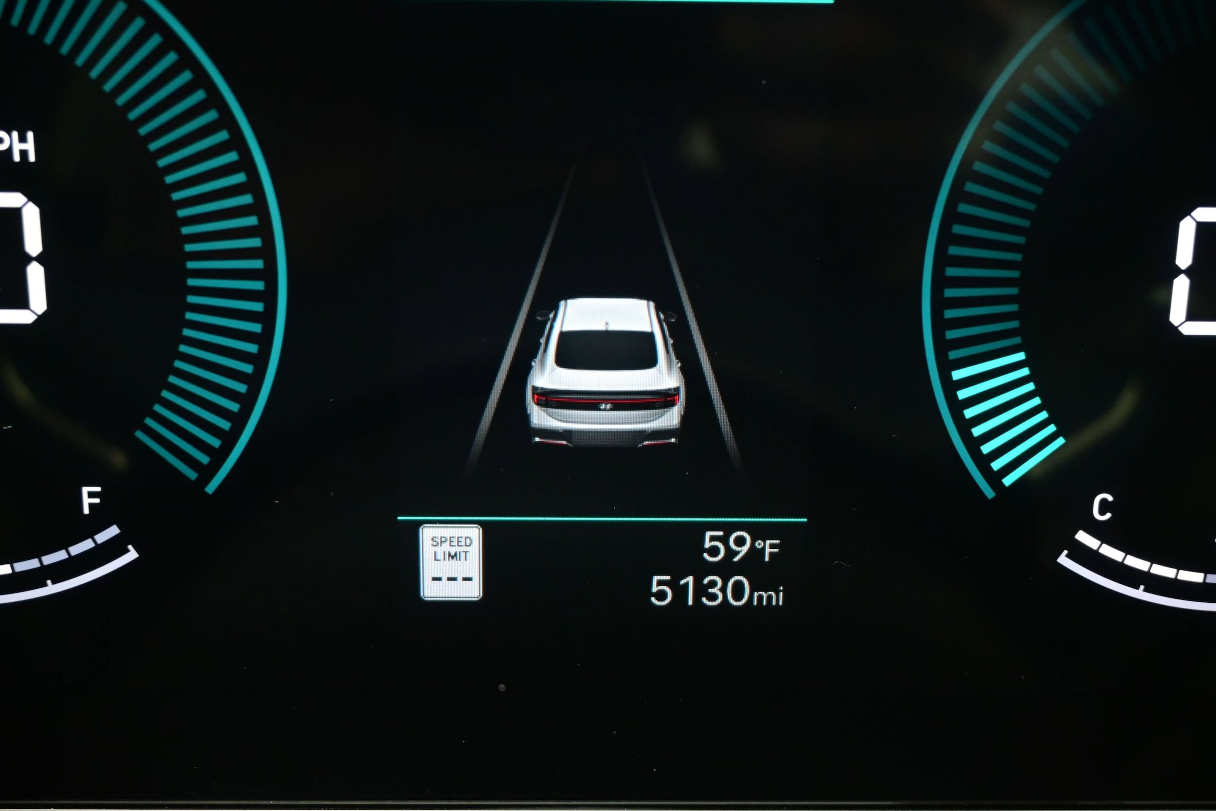 2026 Hyundai Sonata SEL - Photo 24