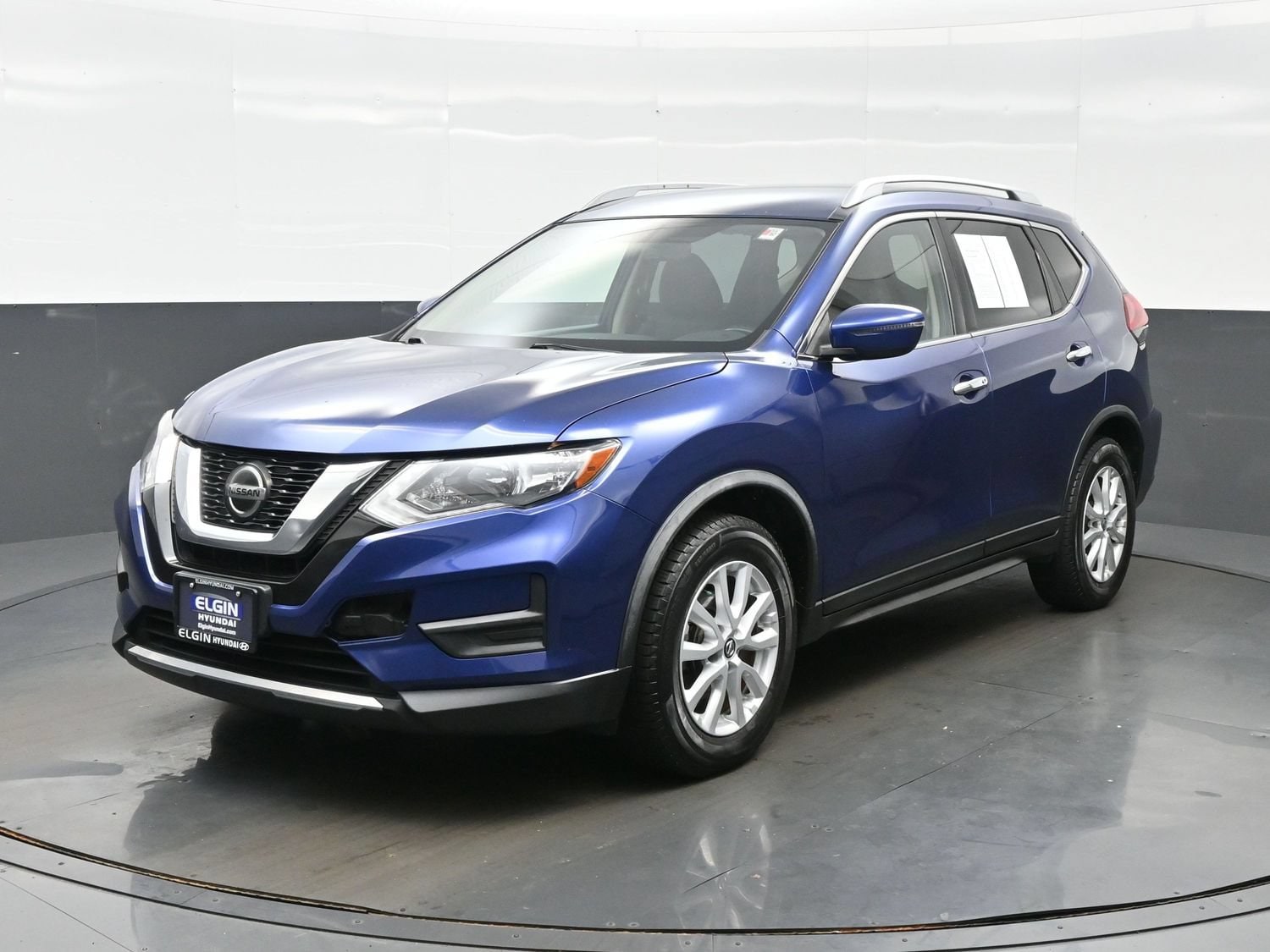 Used 2018 Nissan Rogue SV with VIN JN8AT2MT5JW453318 for sale in Bartlett, IL