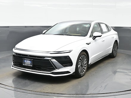 2025 Hyundai Sonata Hybrid Limited Sedan