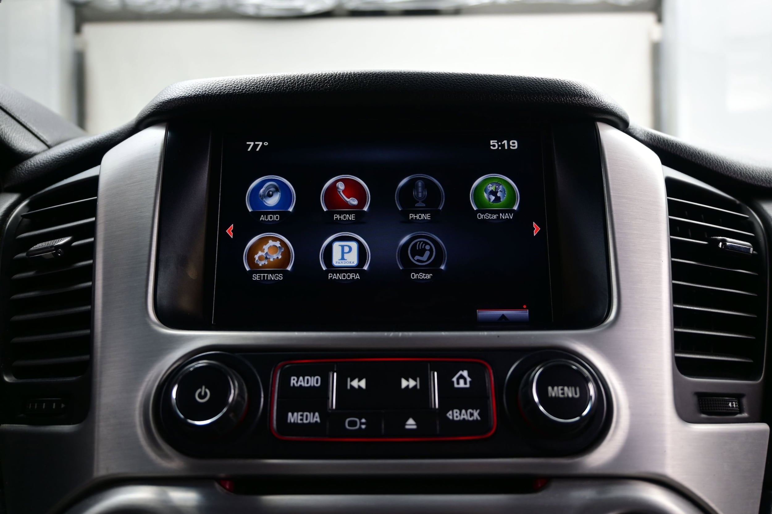 2015 GMC Yukon SLE - Photo 20