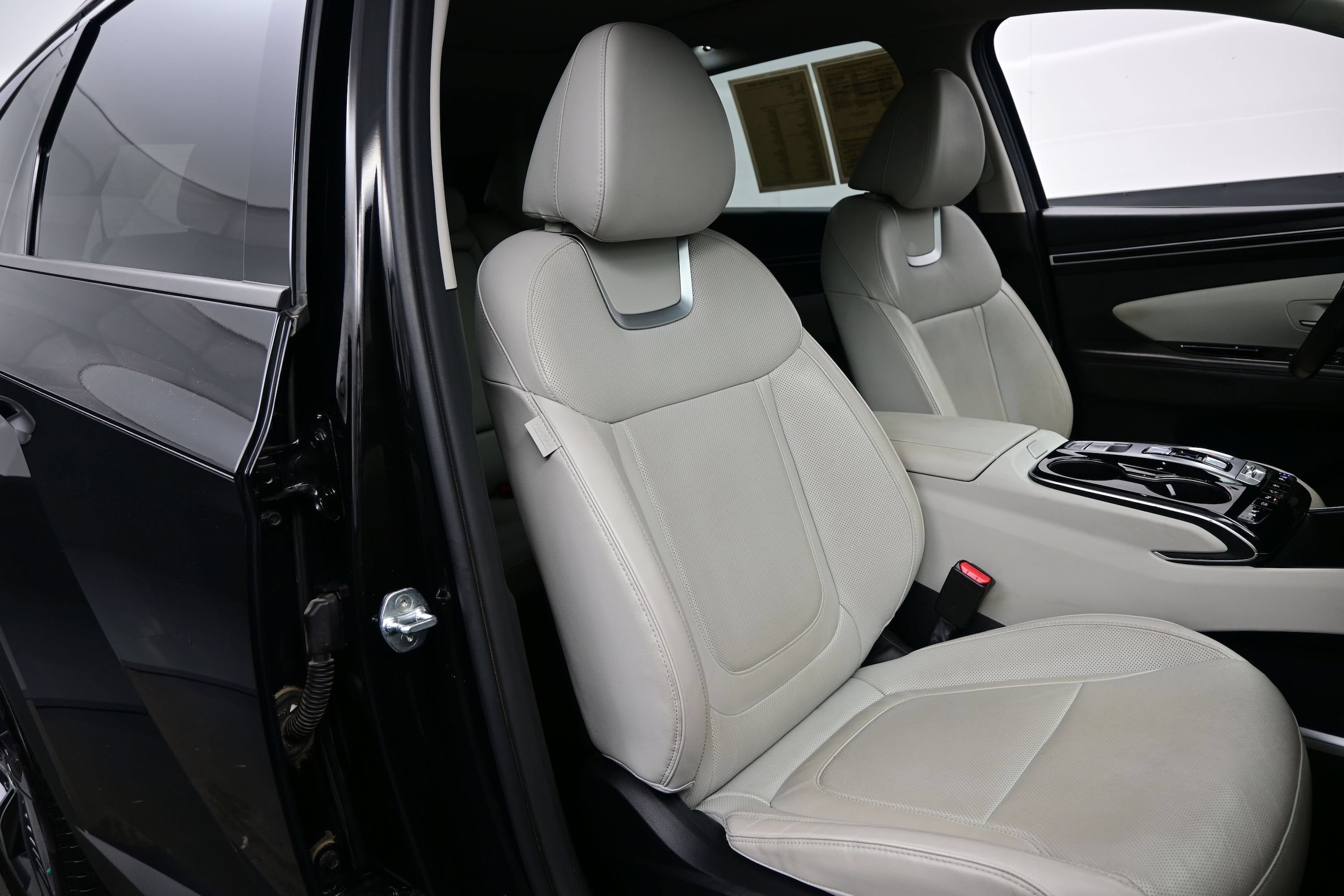 2022 Hyundai Tucson Limited - Photo 14