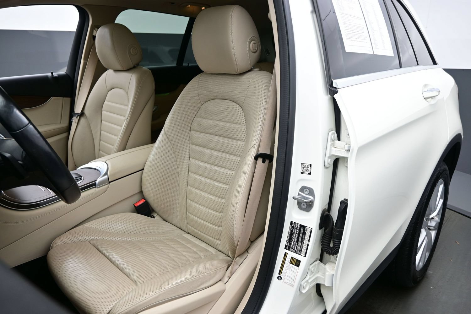 2020 Mercedes-Benz GLC GLC300 - Photo 12