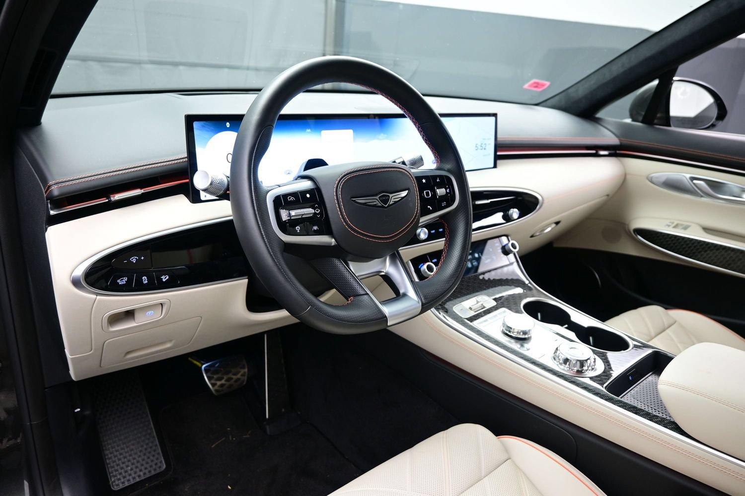 2026 GENESIS GV70 Sport Prestige - Photo 13