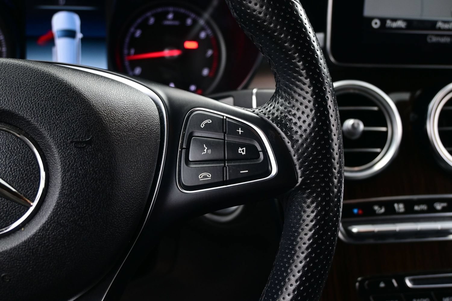 2019 Mercedes-Benz GLC GLC300 - Photo 24