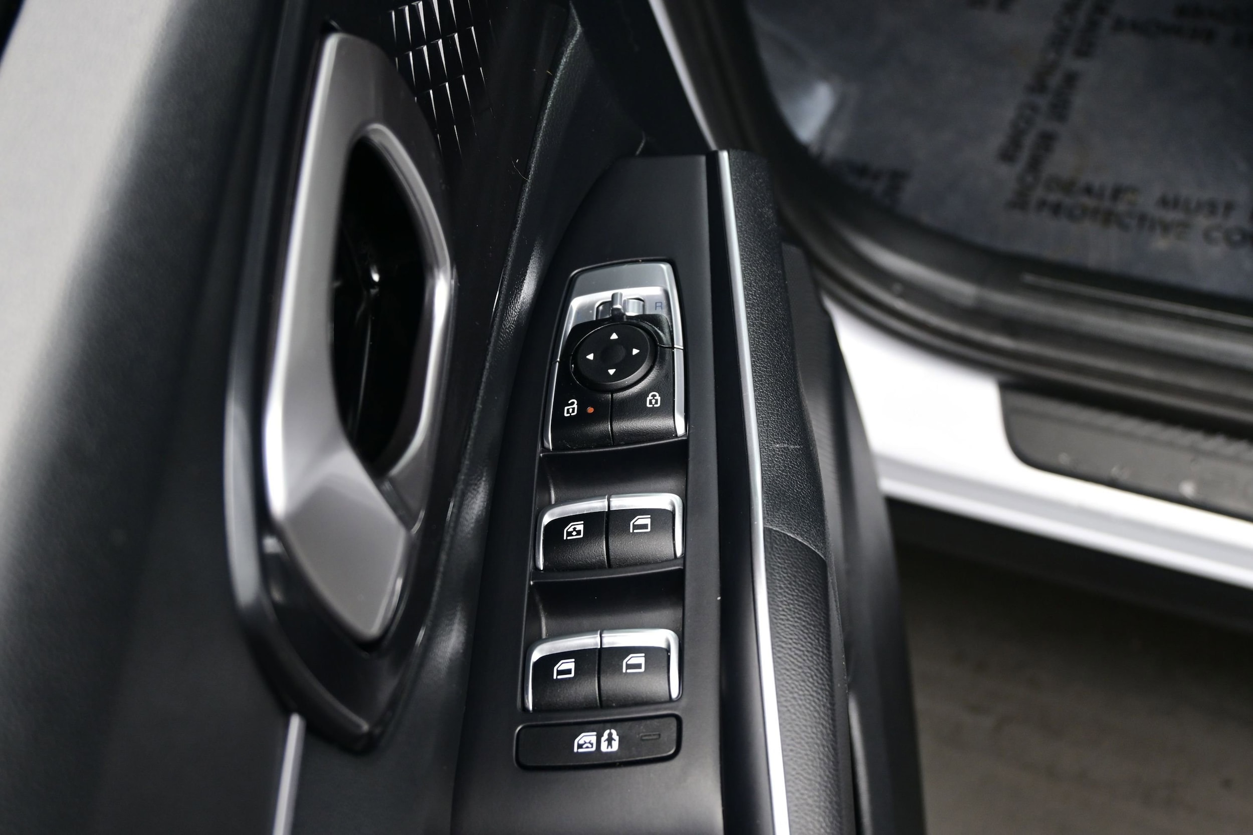 2024 Kia Sorento S - Photo 10