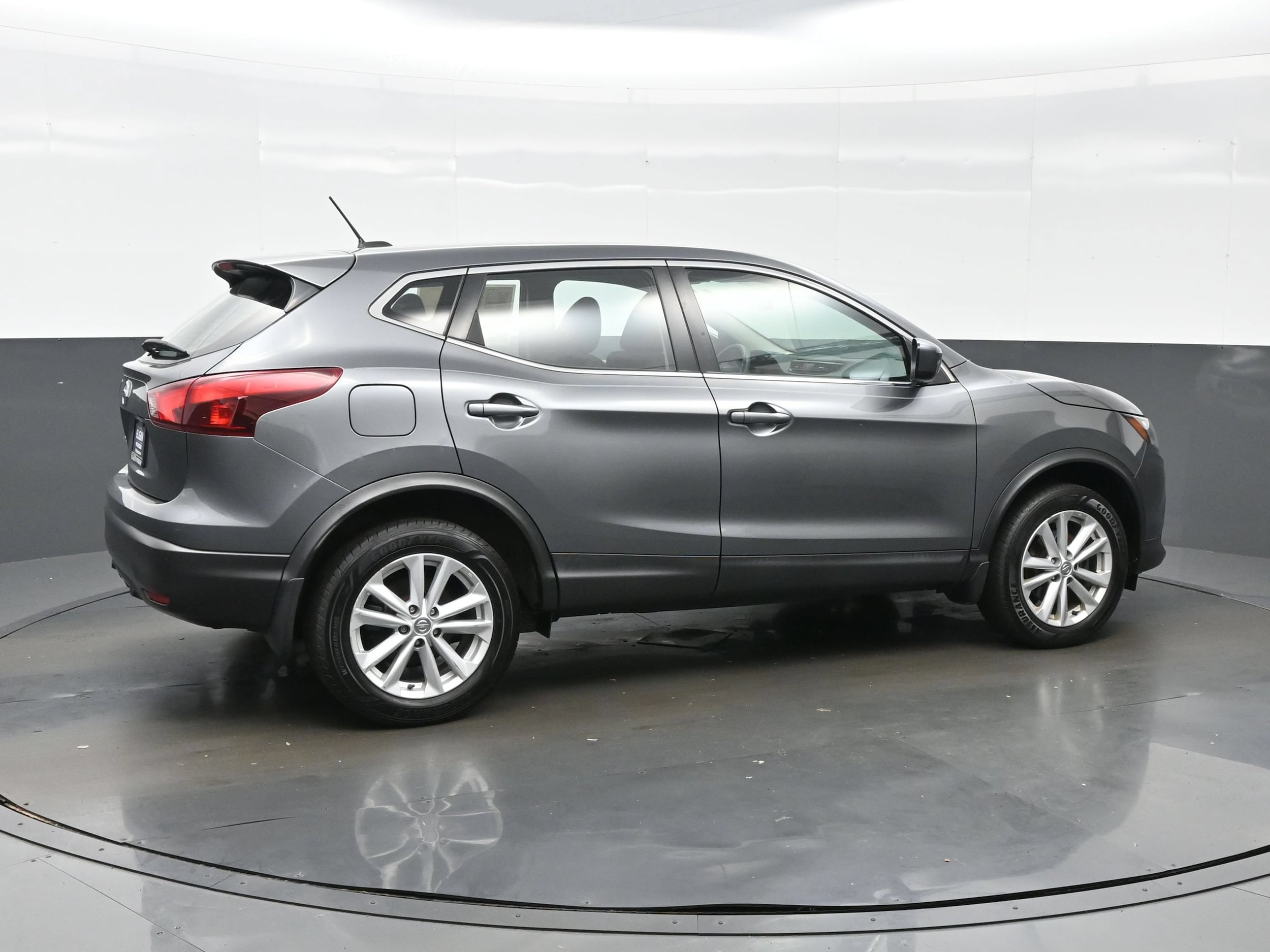 2018 Nissan Rogue Sport S - Photo 6