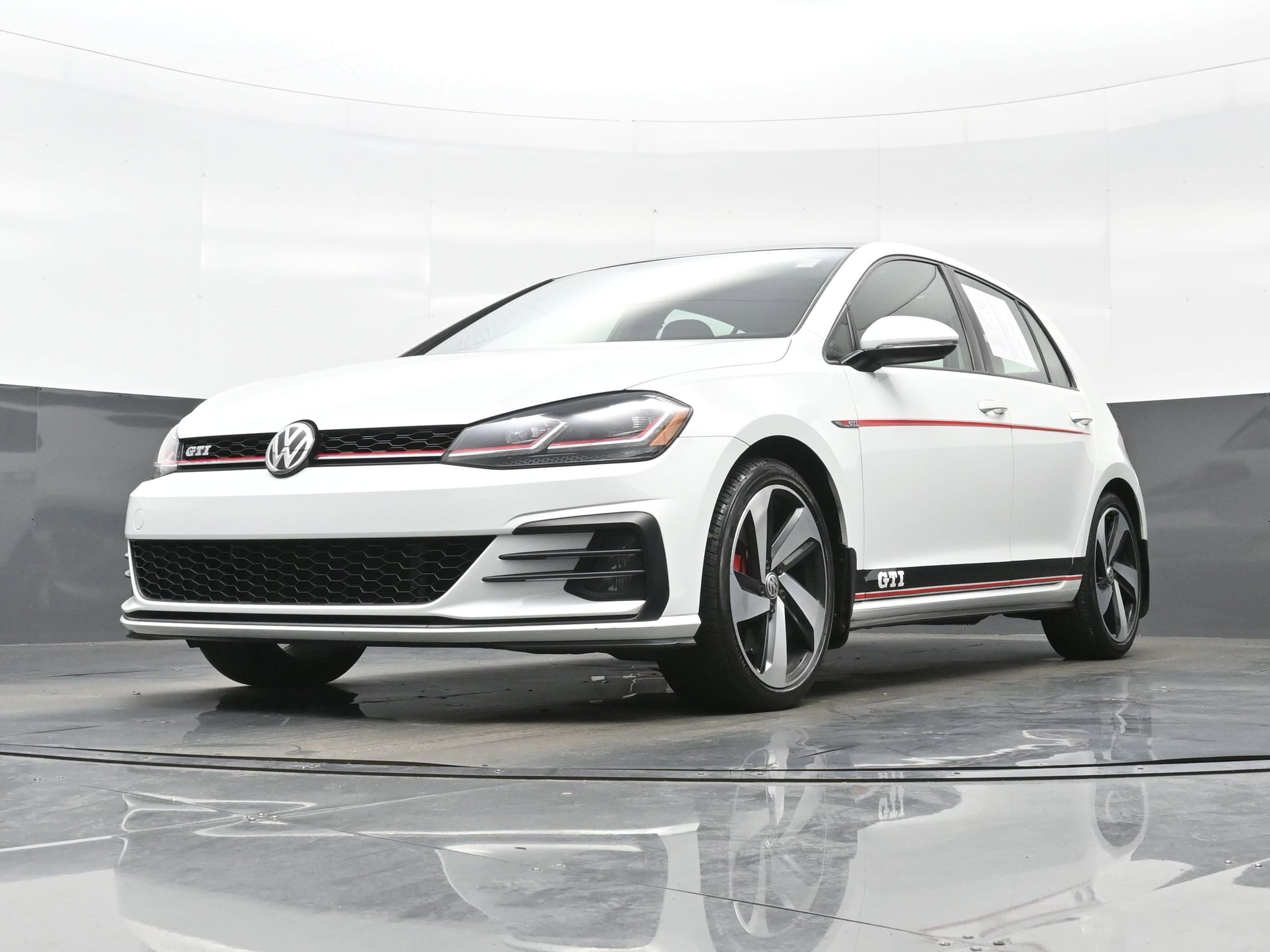 2018 Volkswagen Golf GTI SE - Photo 26