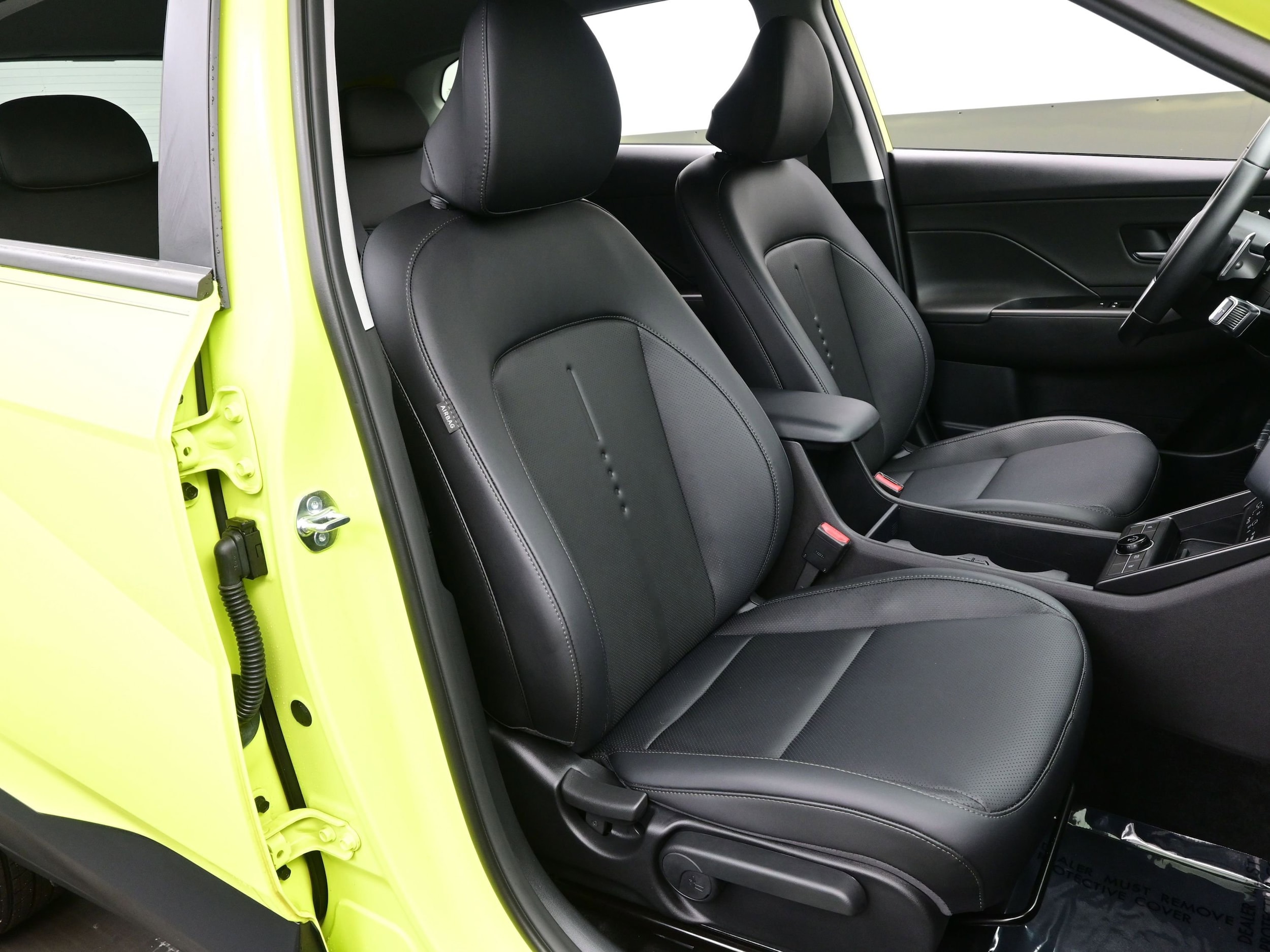 2026 Hyundai Kona SEL Premium - Photo 14