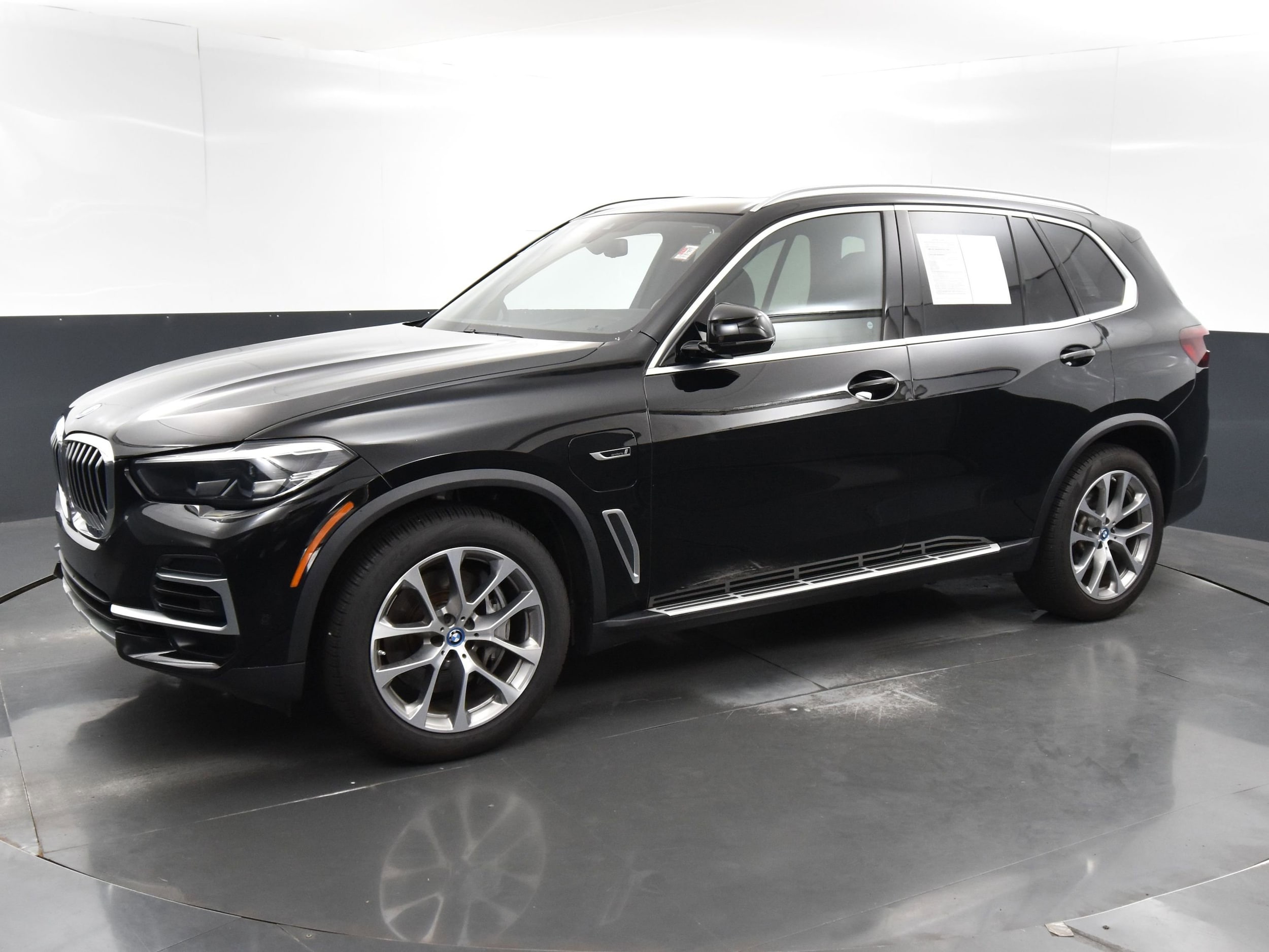 Used 2023 BMW X5 45e with VIN 5UXTA6C04P9P01525 for sale in Bartlett, IL