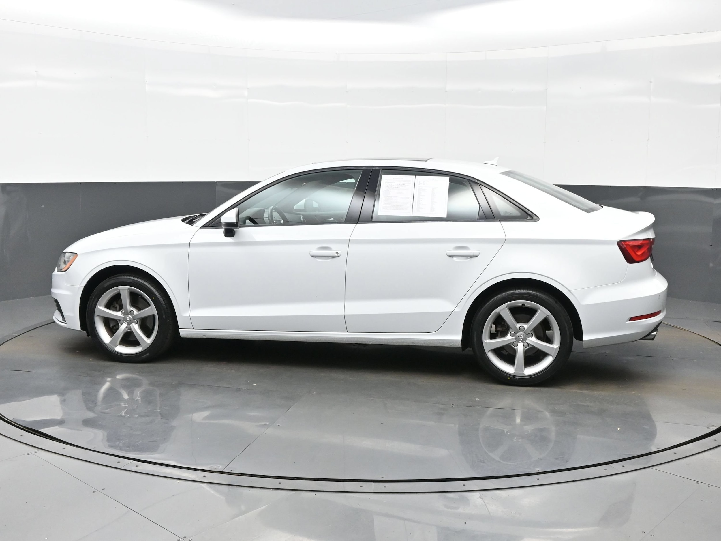 2016 Audi A3 Sedan Premium - Photo 3
