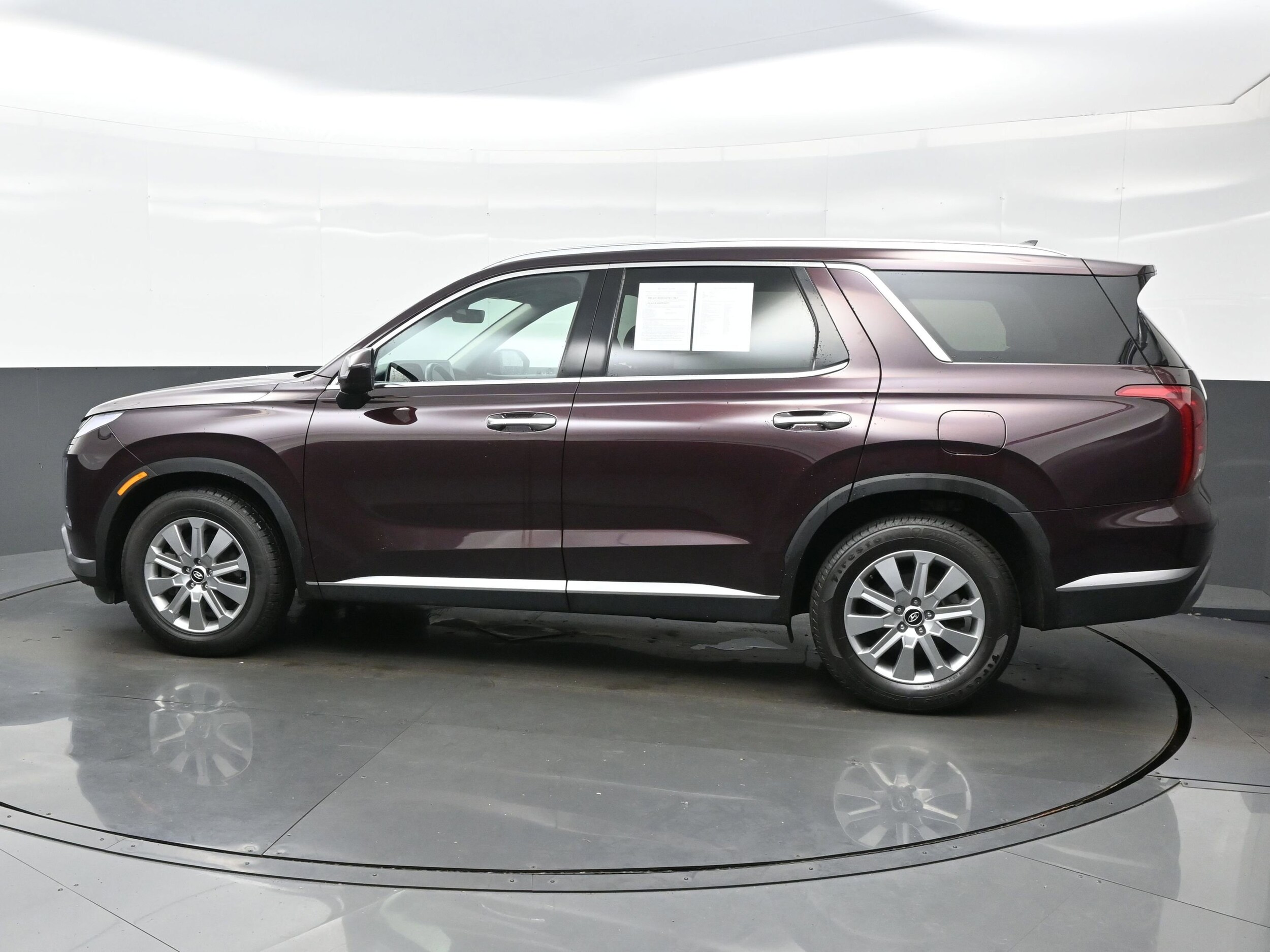2024 Hyundai Palisade SEL photo 3