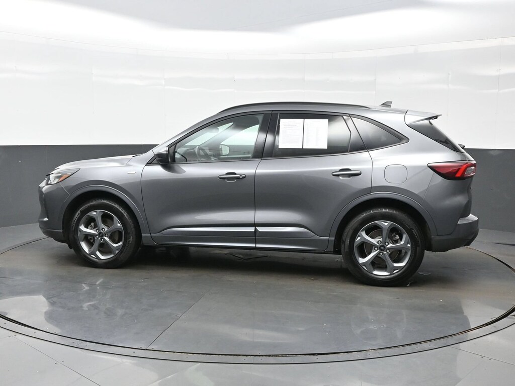 Used 2024 Ford Escape ST-Line Select SUV