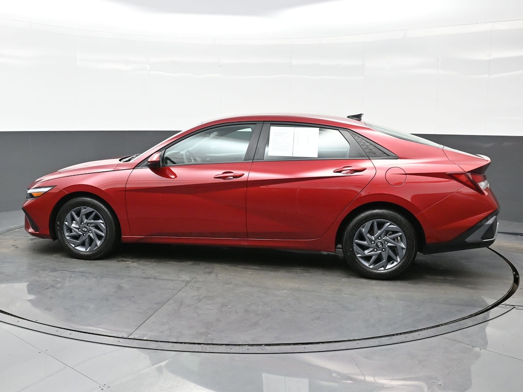 Certified 2024 Hyundai Elantra SEL Sedan