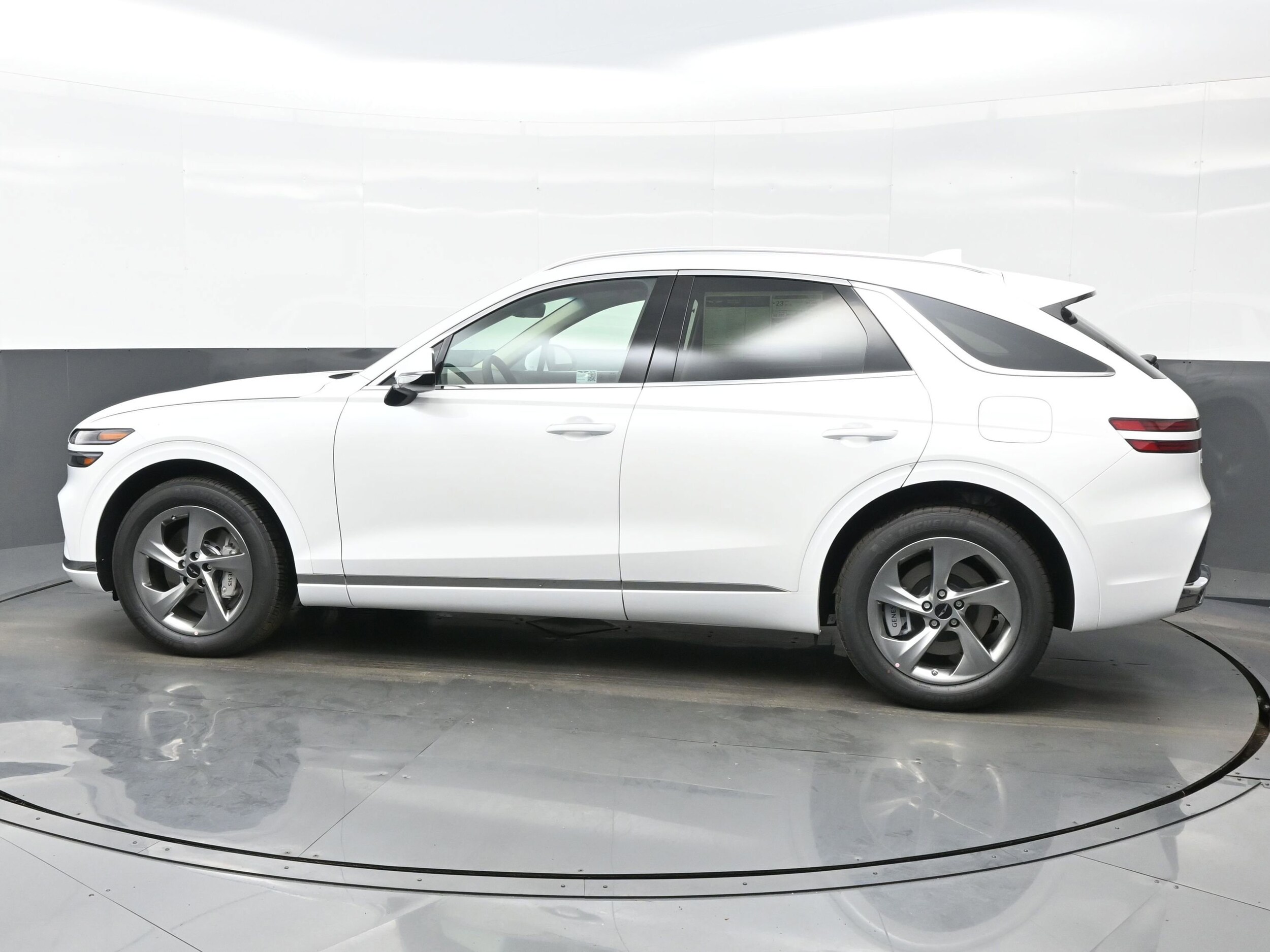 2026 Genesis GV70 2.5T Select photo 2