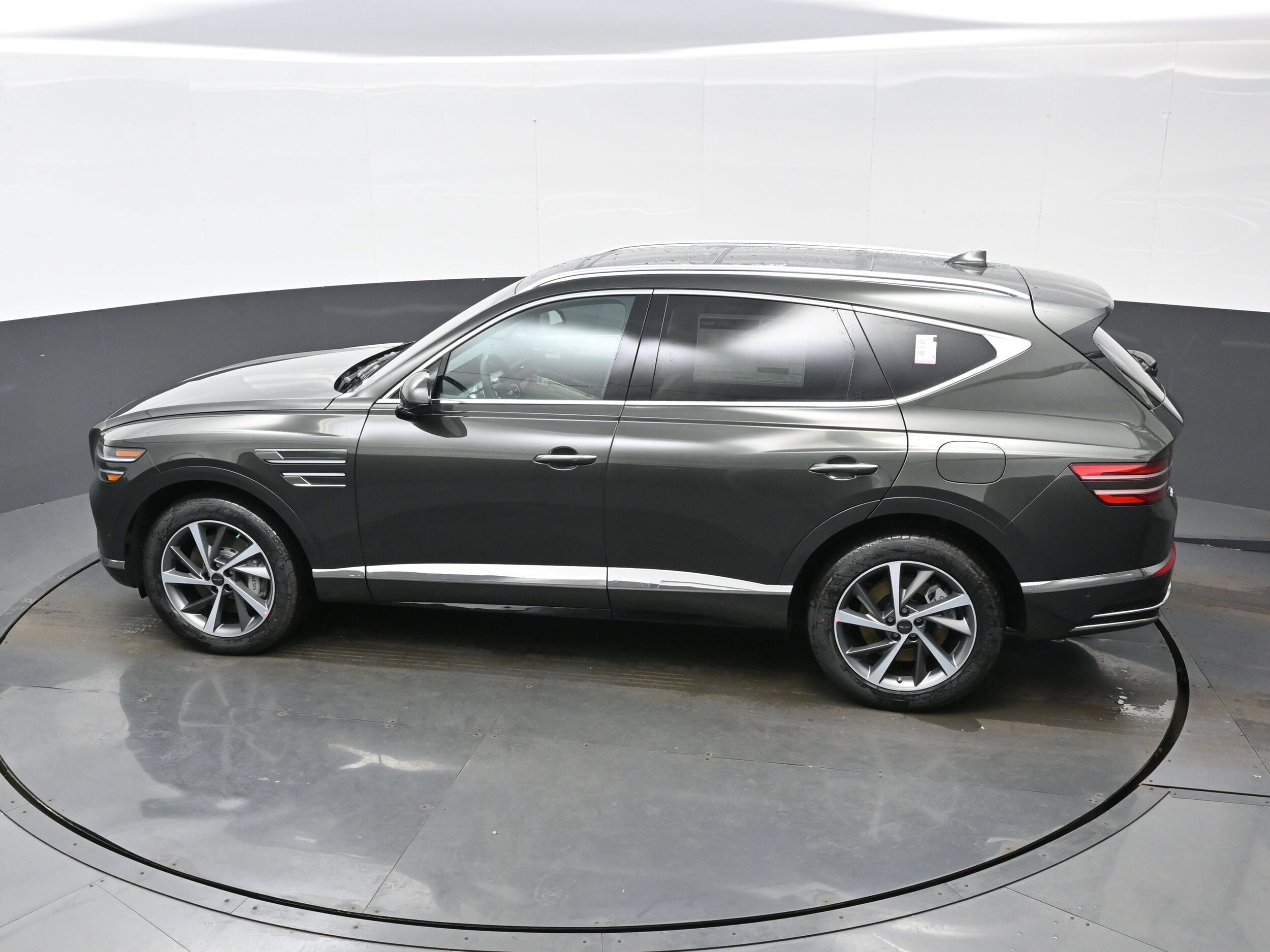 2026 GENESIS GV80 19