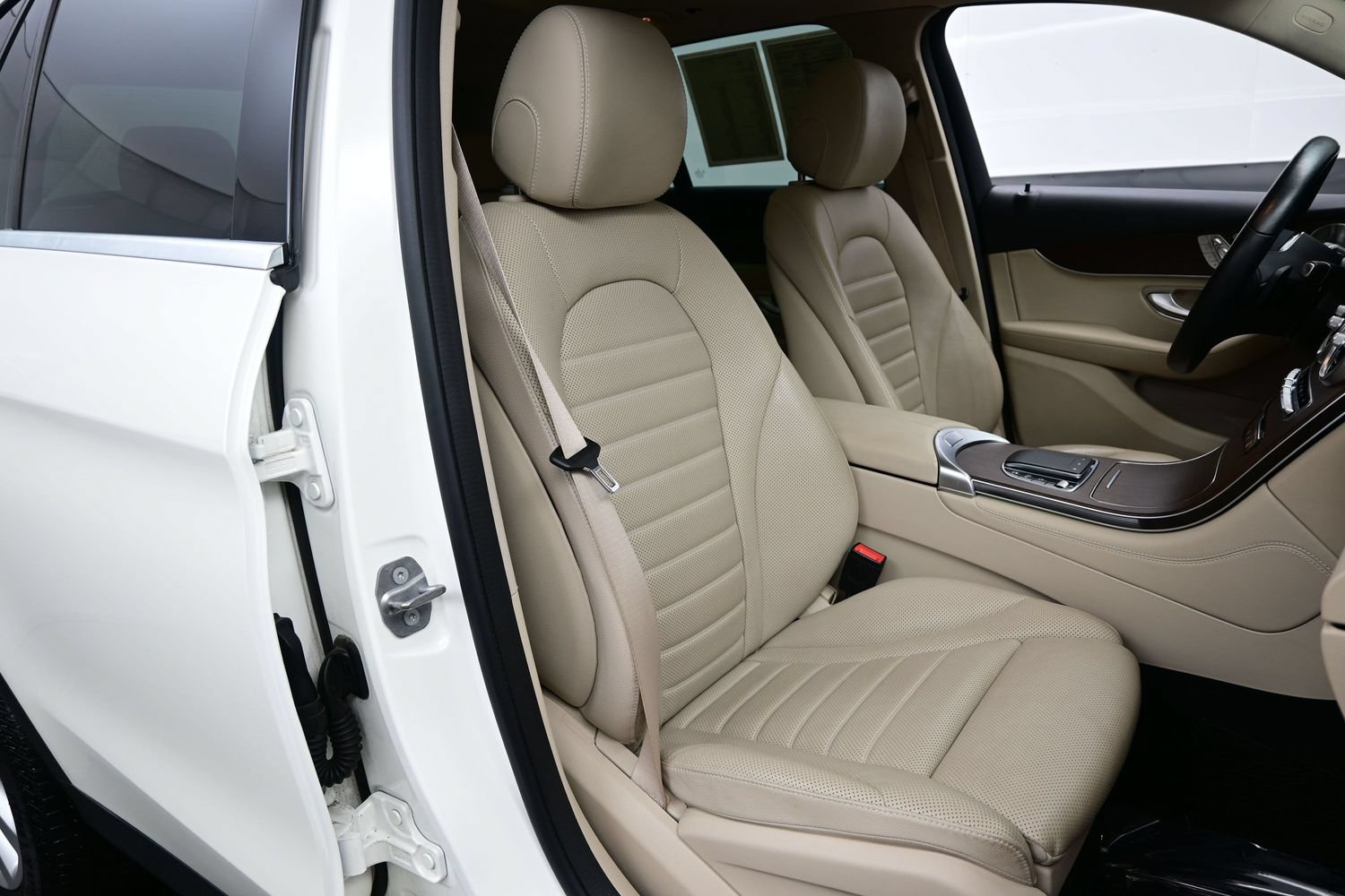 2020 Mercedes-Benz GLC GLC300 - Photo 14