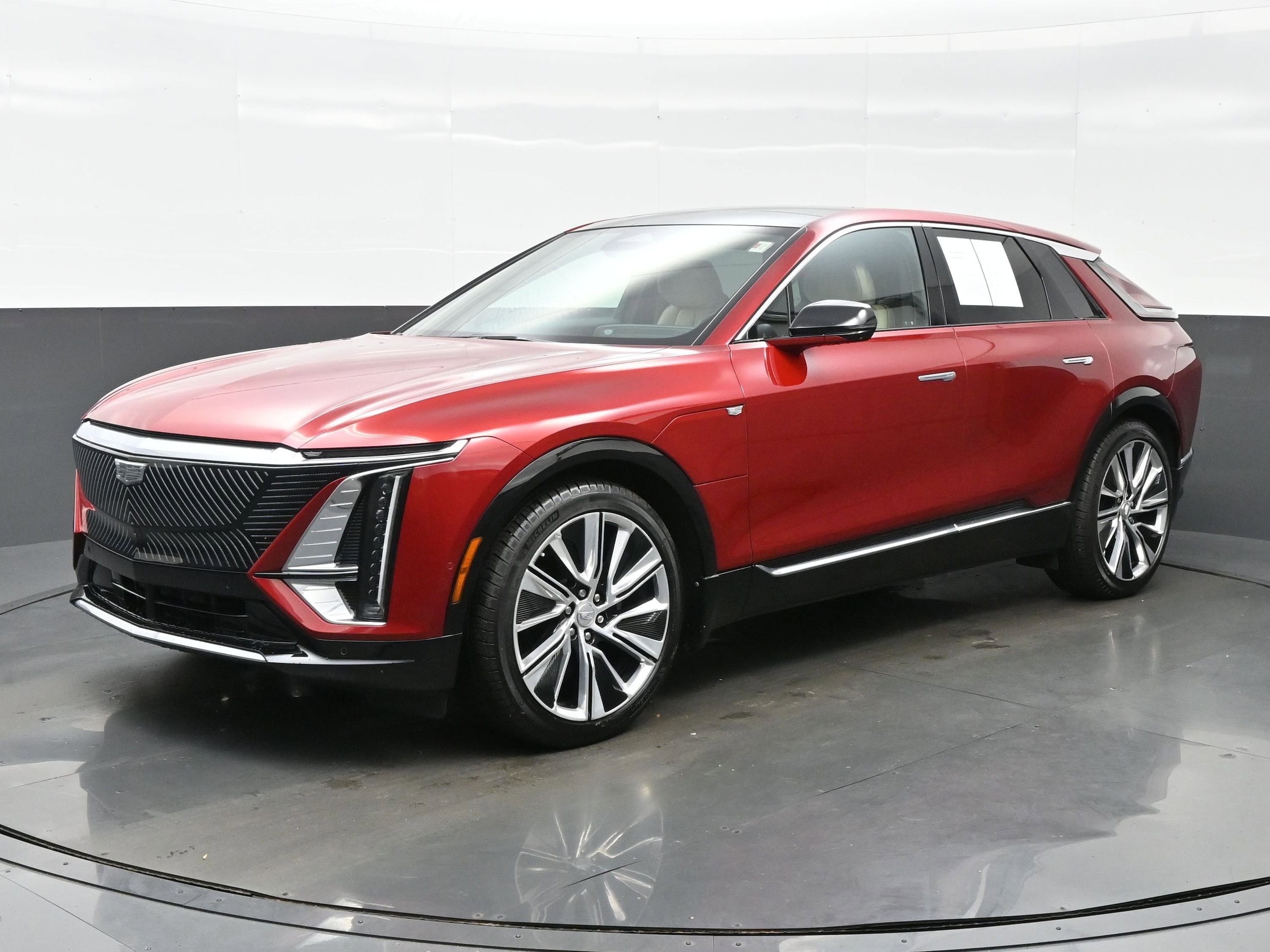 Used 2024 Cadillac LYRIQ Luxury 3 with VIN 1GYKPSRL8RZ116790 for sale in Bartlett, IL