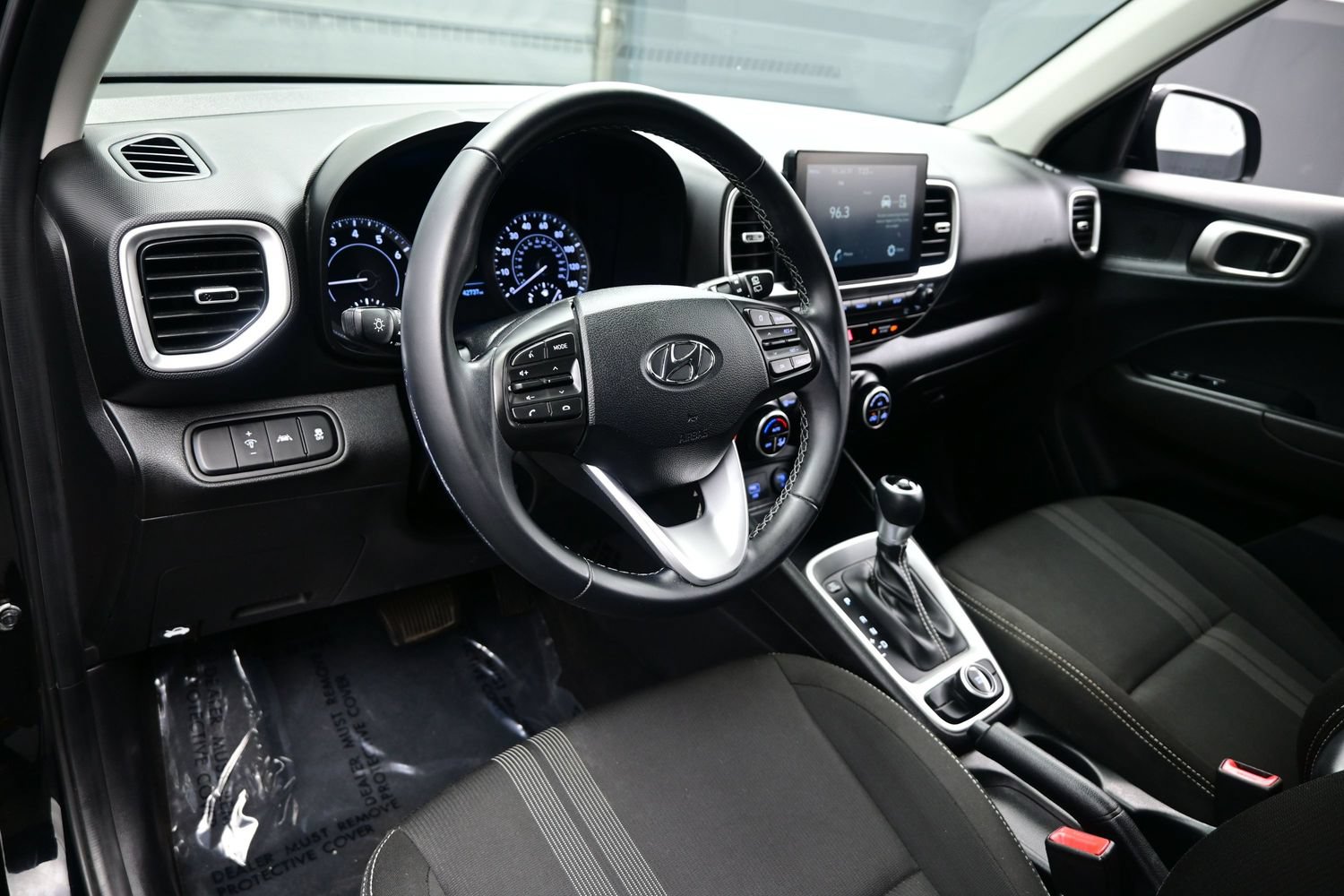 2021 Hyundai Venue SEL - Photo 12