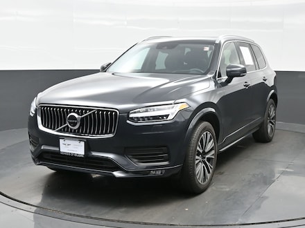2021 Volvo XC90 Momentum SUV