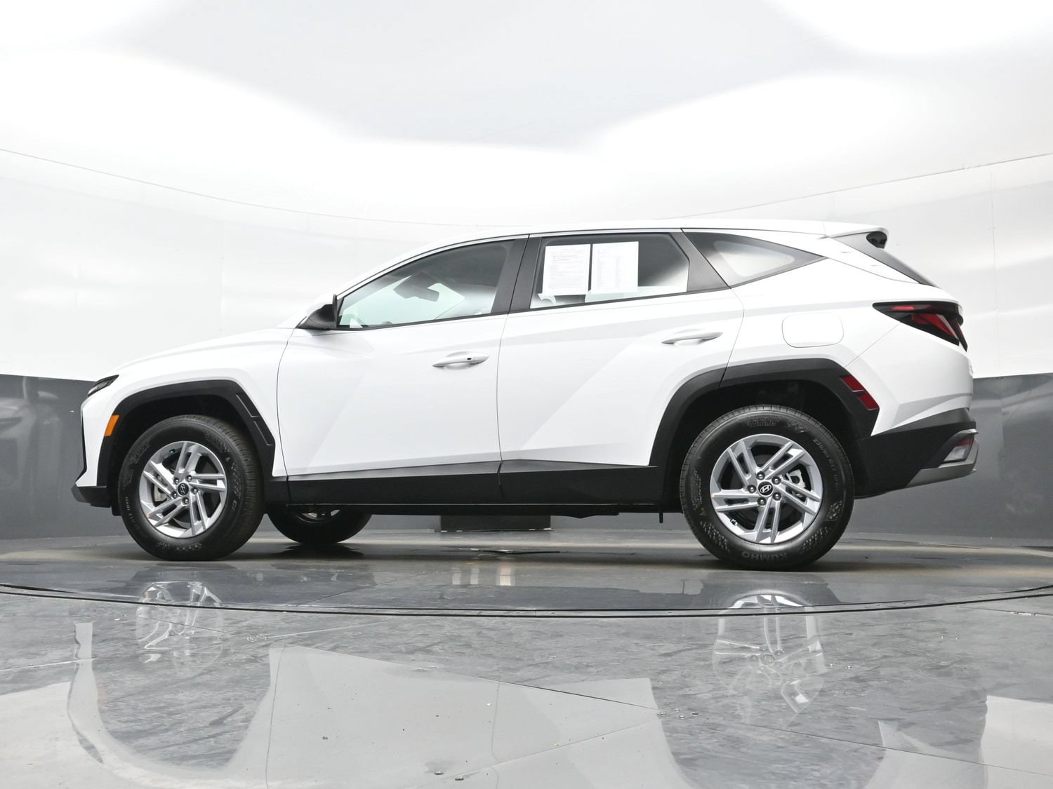 2026 Hyundai Tucson SE - Photo 26