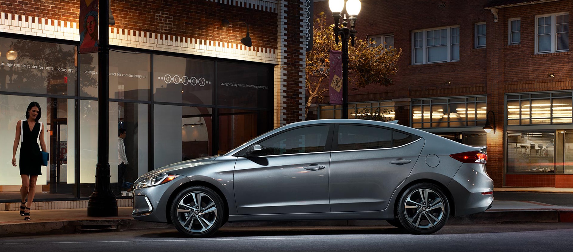 2018 Hyundai Elantra exterior.jpg