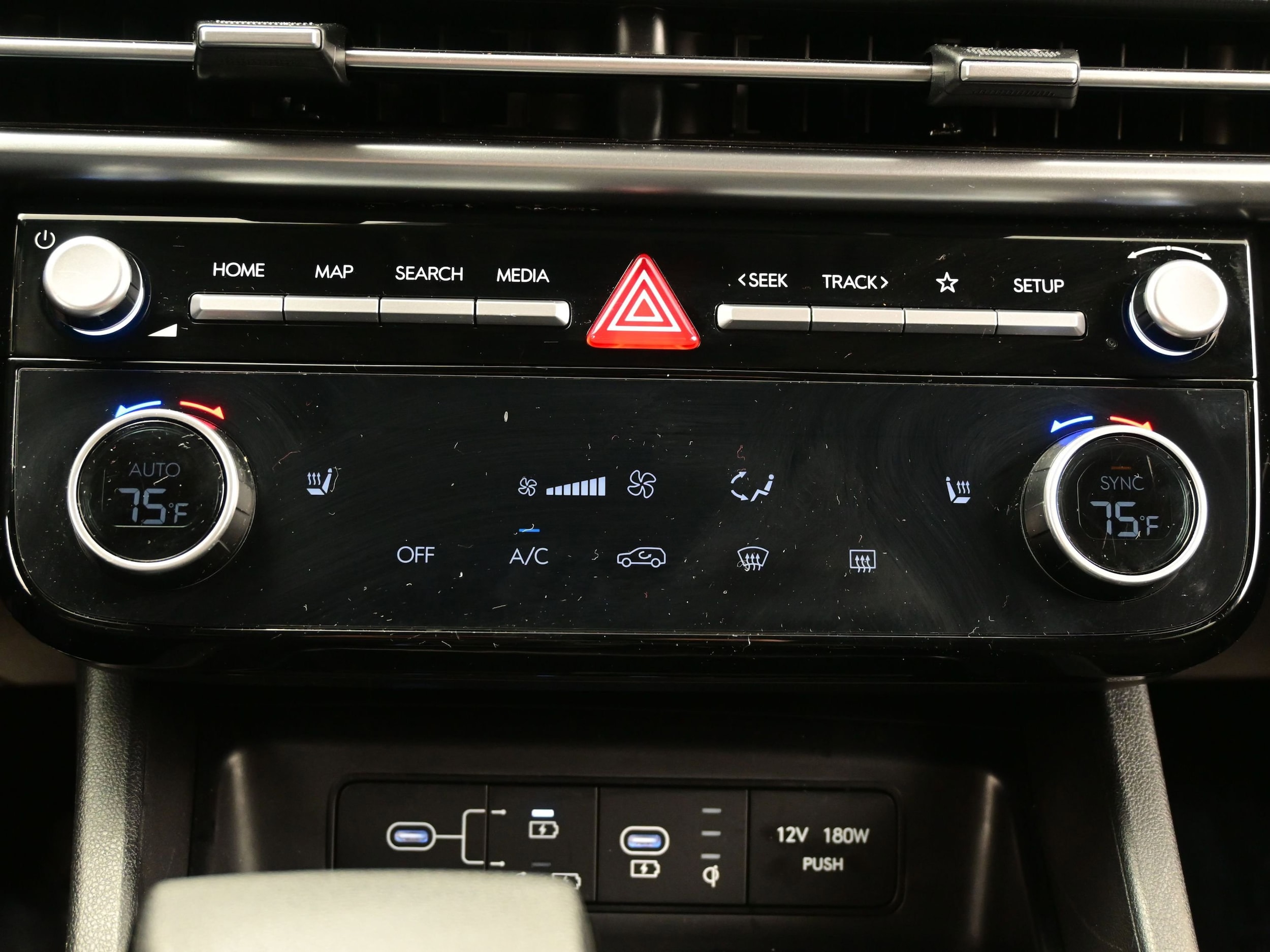2025 Hyundai Tucson SEL - Photo 20