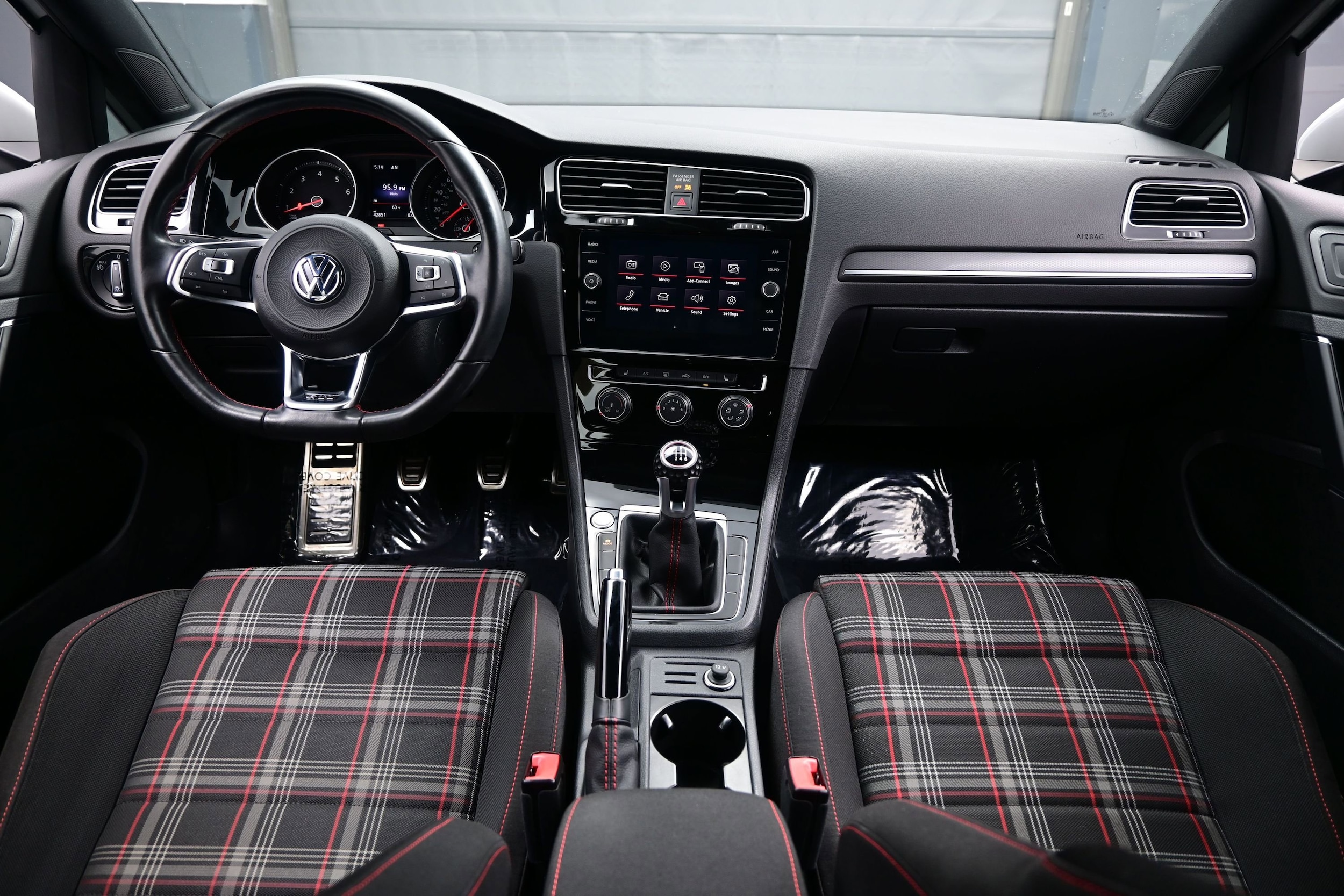 2018 Volkswagen Golf GTI SE - Photo 16