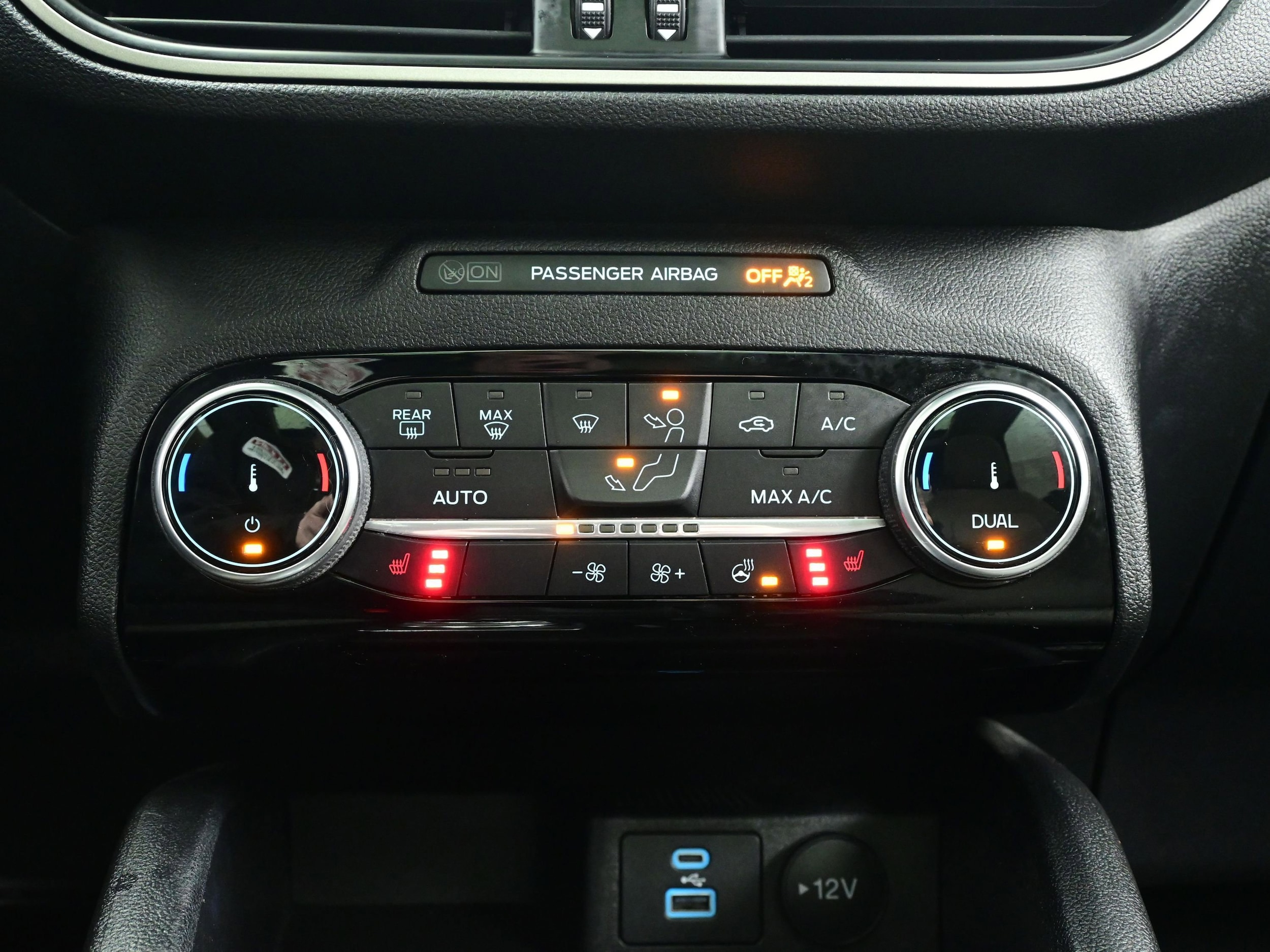 2022 Ford Escape SE - Photo 21