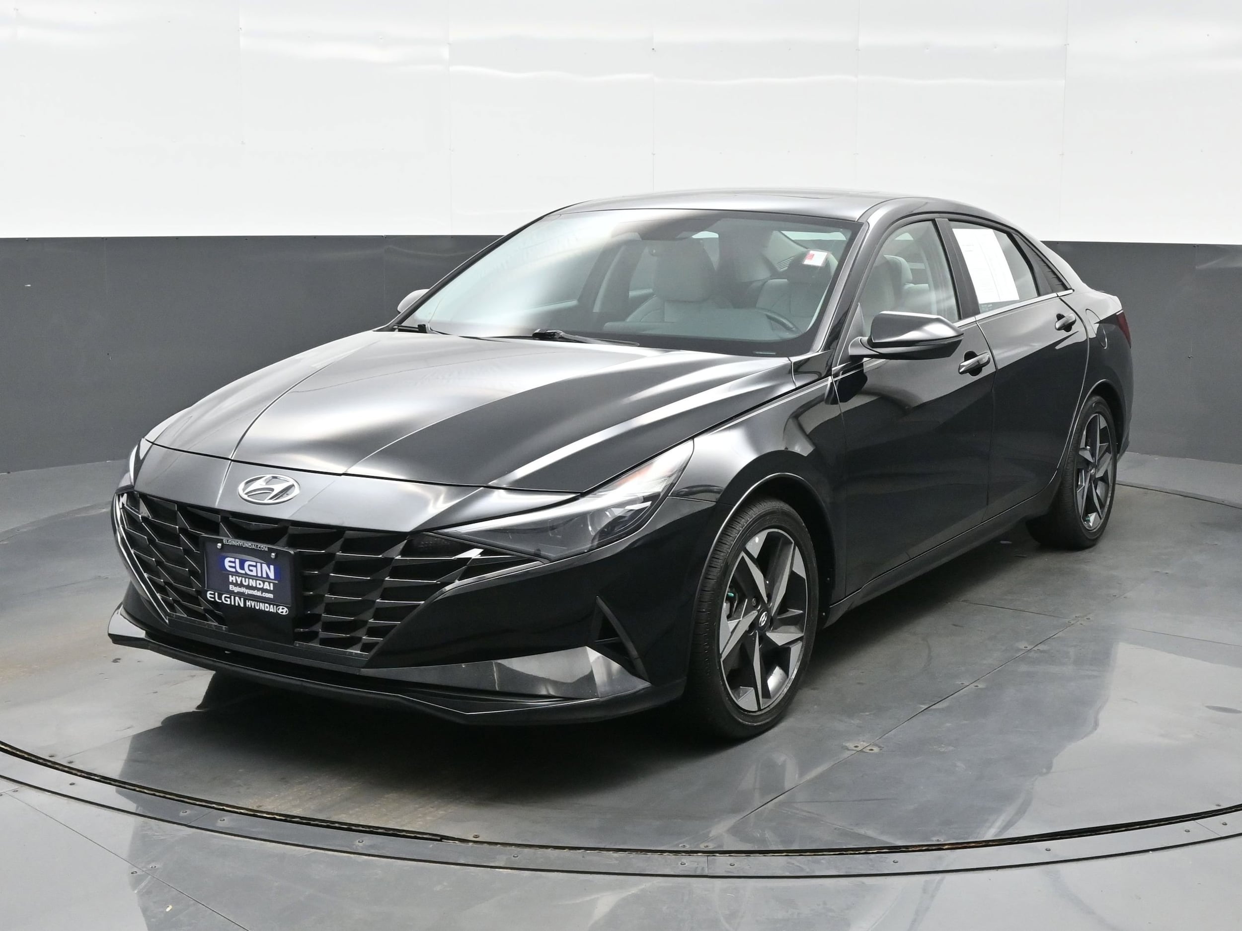 2023 Hyundai Elantra Hybrid Sedan 