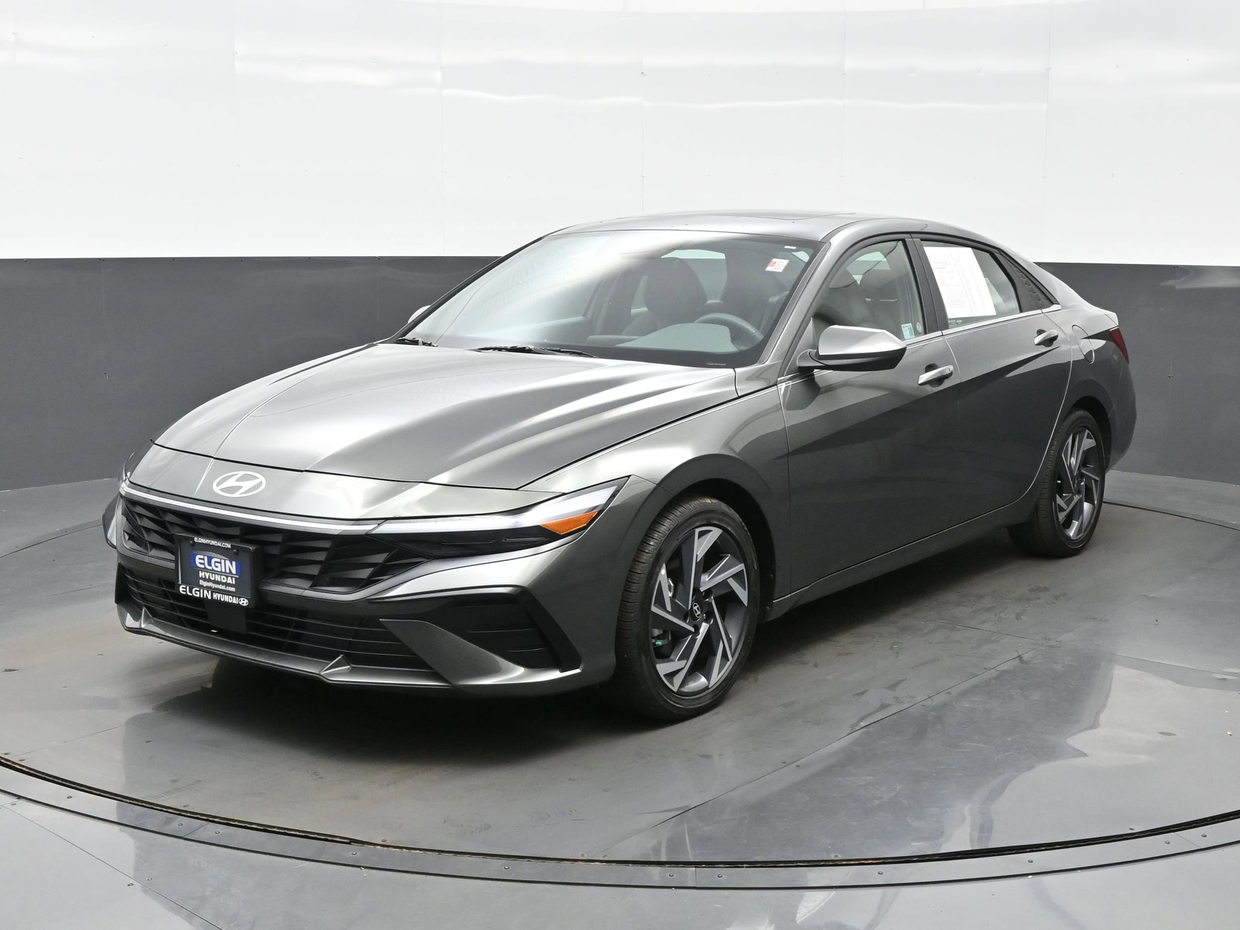 2025 Hyundai Elantra Sedan 