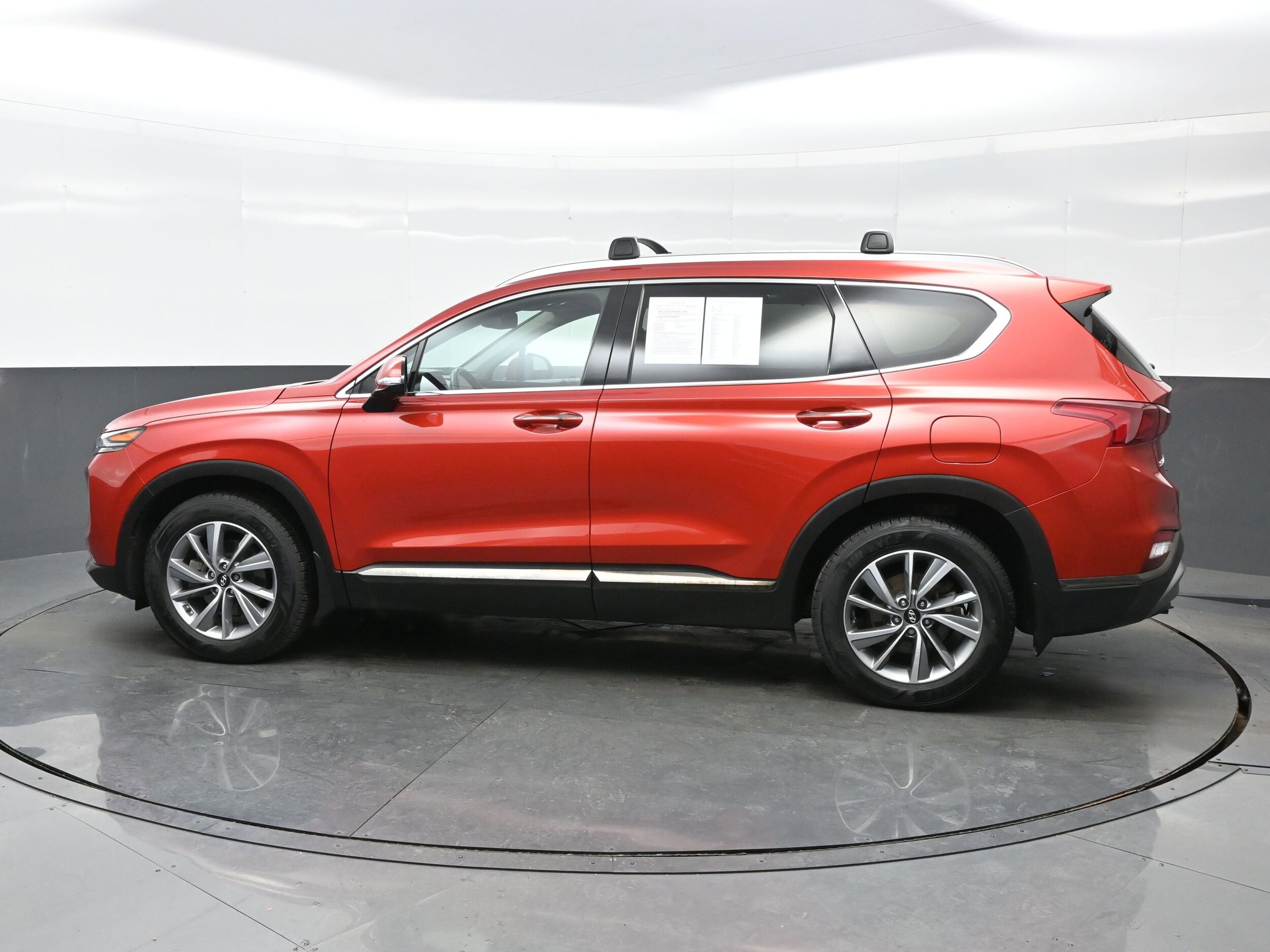 2020 Hyundai Santa Fe Limited photo 3