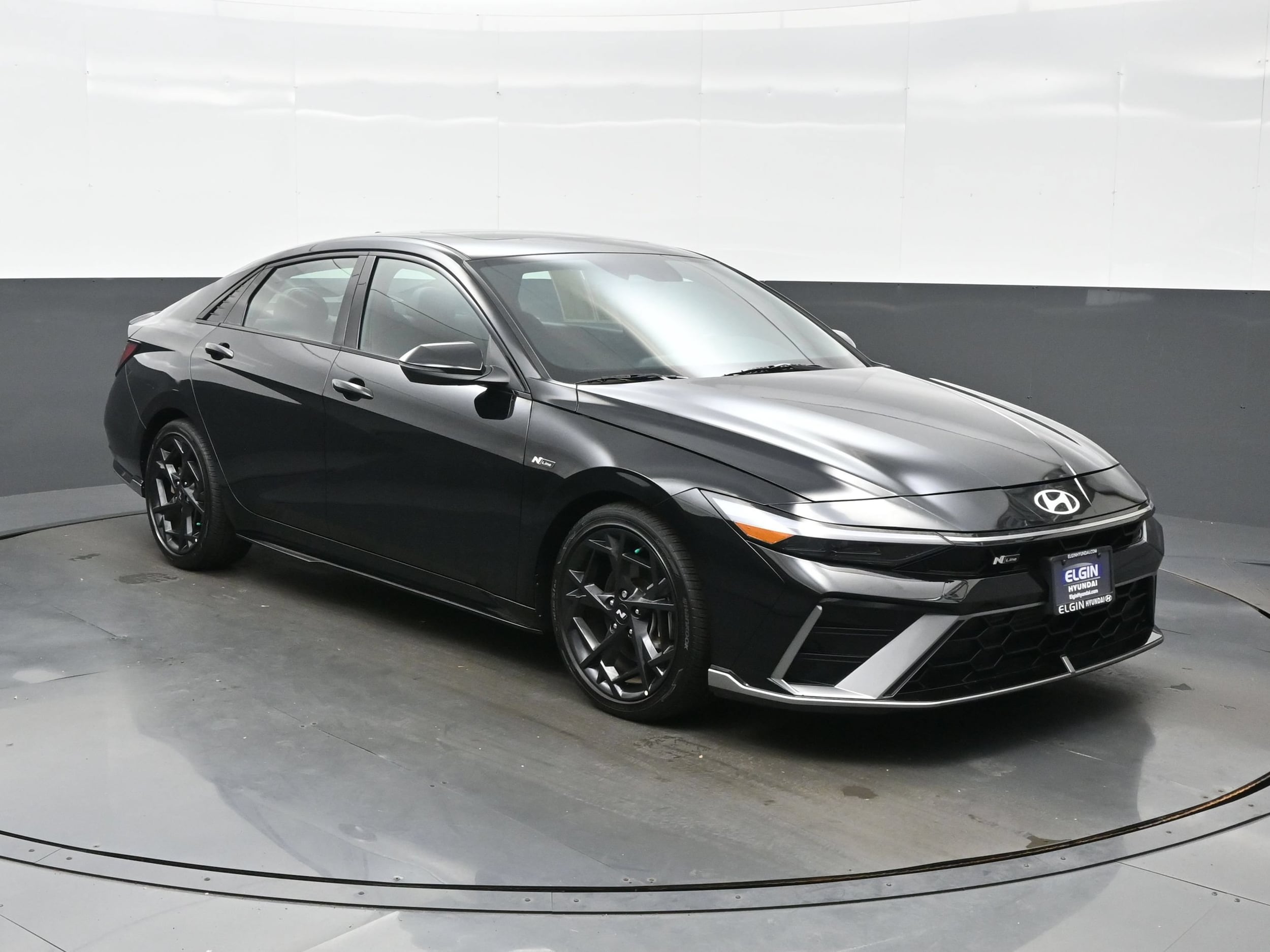 2025 Hyundai Elantra N Line - Photo 8