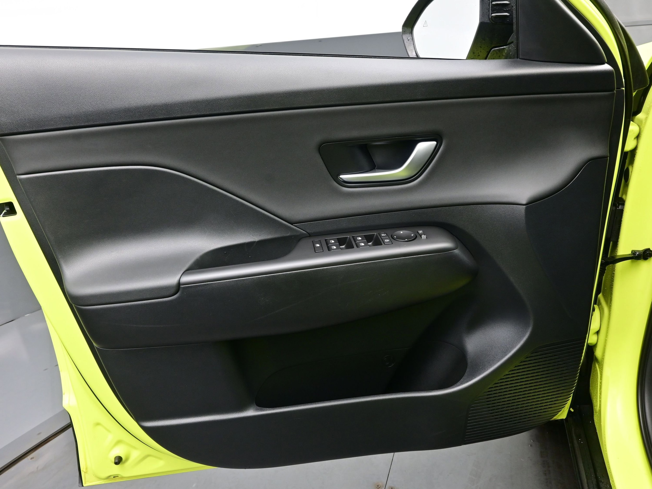 2026 Hyundai Kona SEL Premium - Photo 9