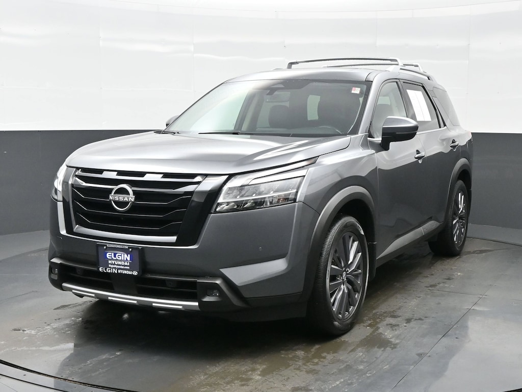 Used 2023 Nissan Pathfinder SL SUV