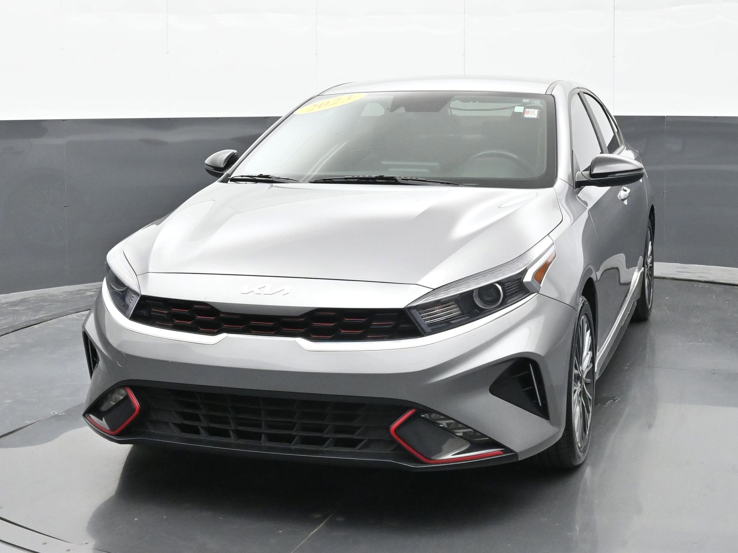 2023 Kia Forte GT-Line's photo