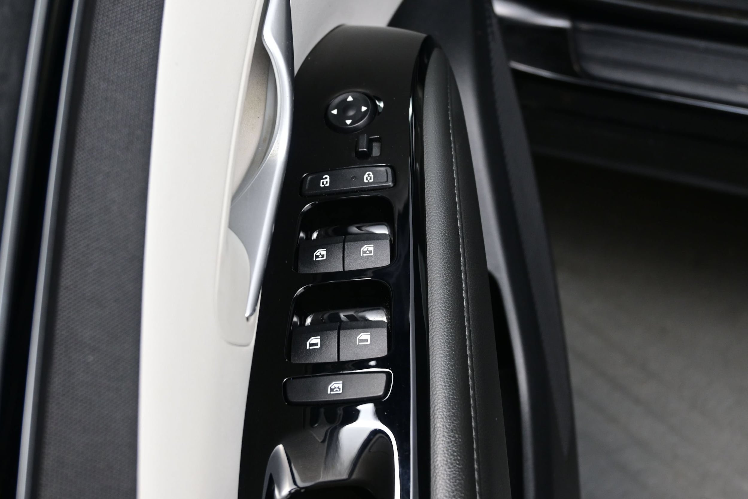 2022 Hyundai Tucson Limited - Photo 10