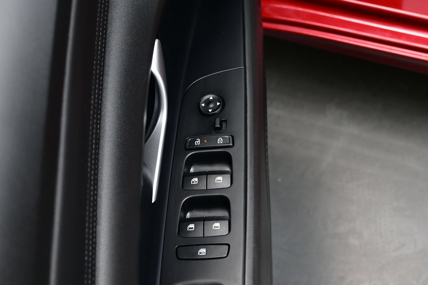 2024 Hyundai Elantra SEL - Photo 9