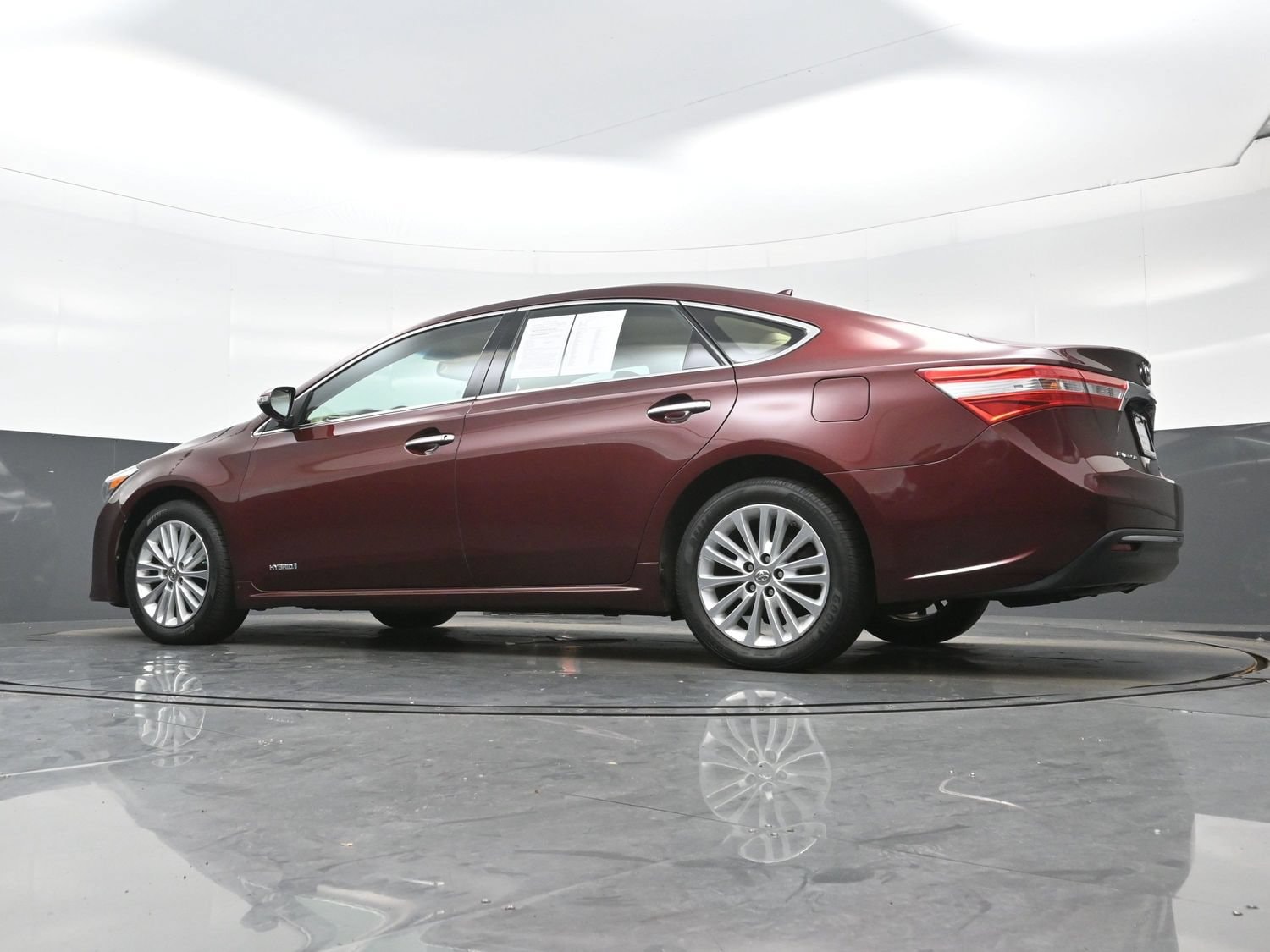 2014 Toyota Avalon Limited Hybrid - Photo 28