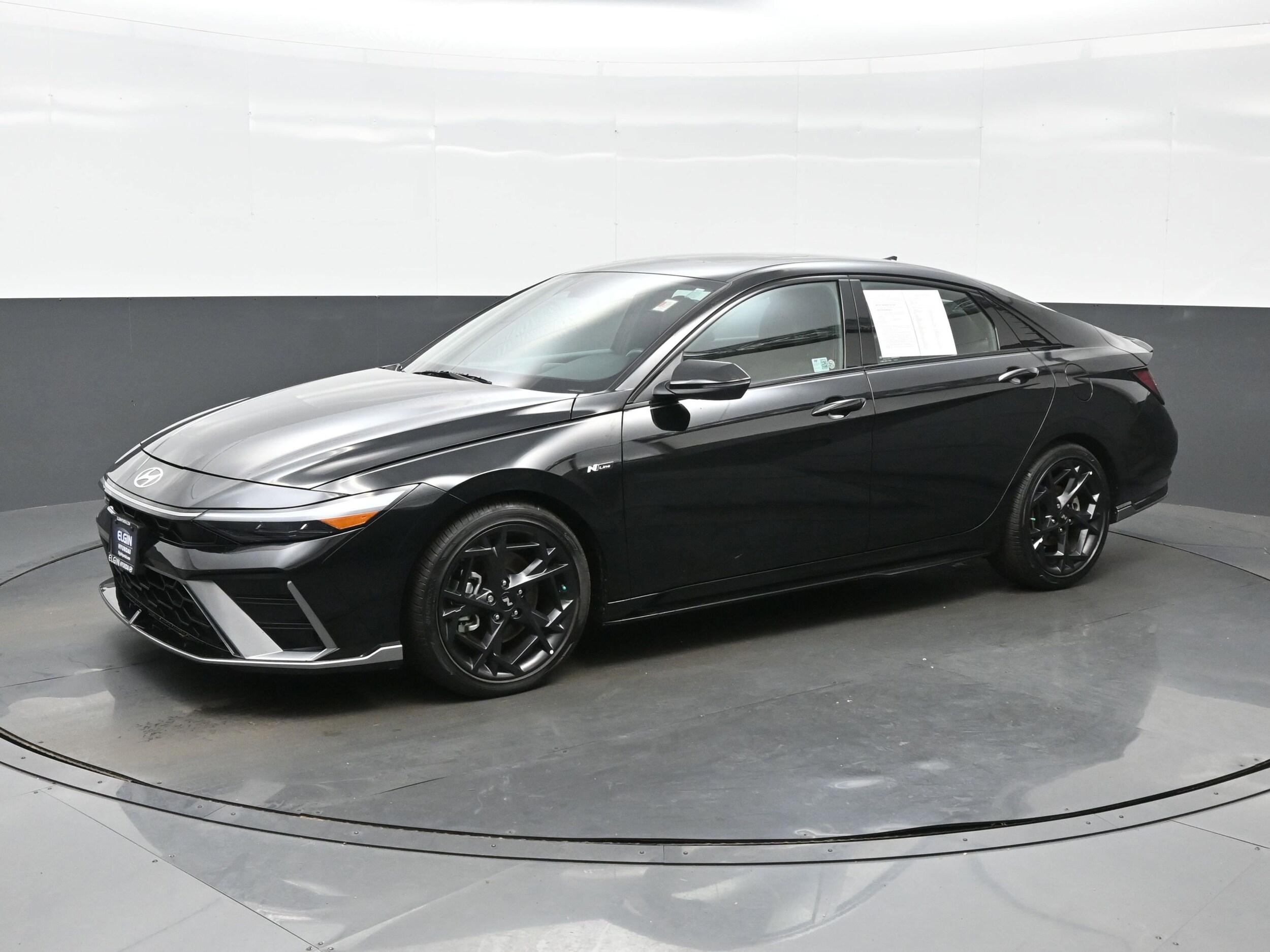 2025 Hyundai Elantra N Line photo 2