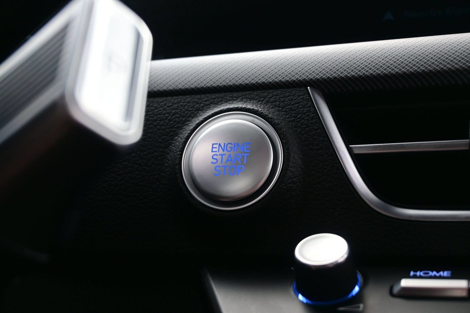2026 Hyundai Sonata Hybrid Limited - Photo 23